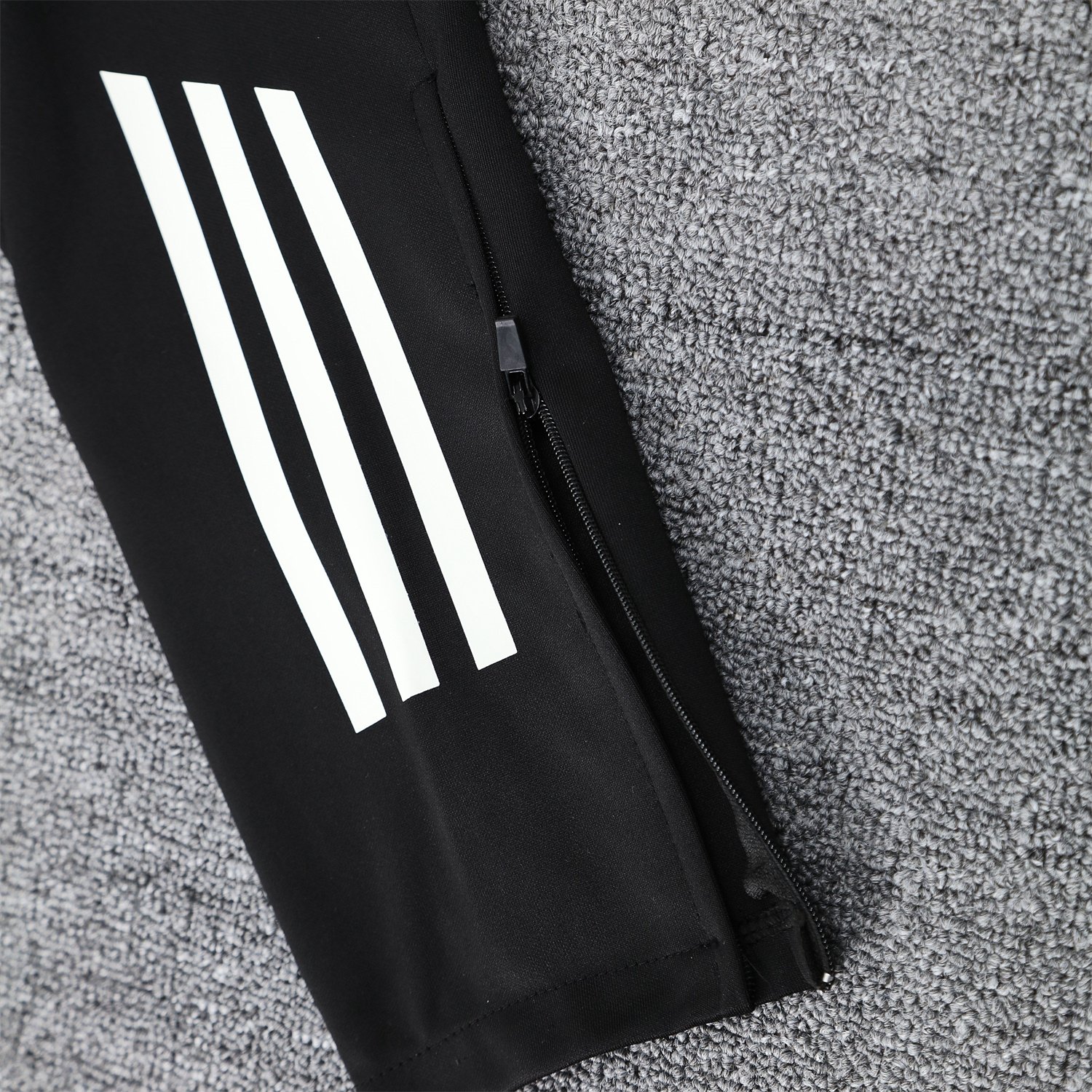 UltraTrikot-Manchester United 24-25 Pre-Match Traning Hoodie Set - Black Top and Pants