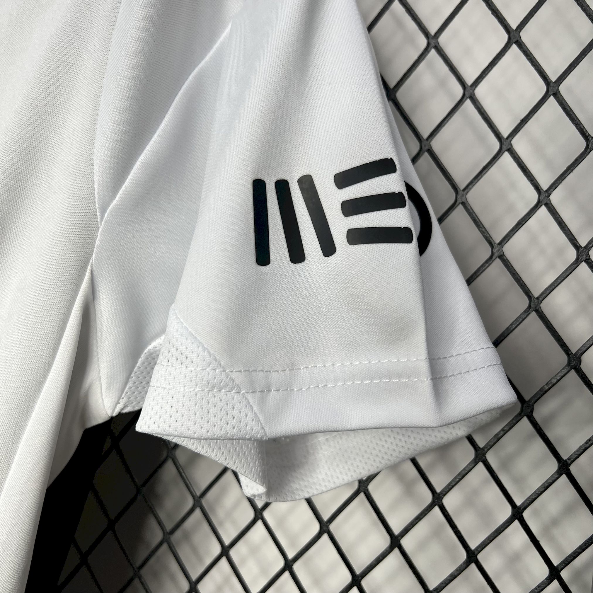 SIUjerseys-Retro Benfica 2013-14 Away Jersey