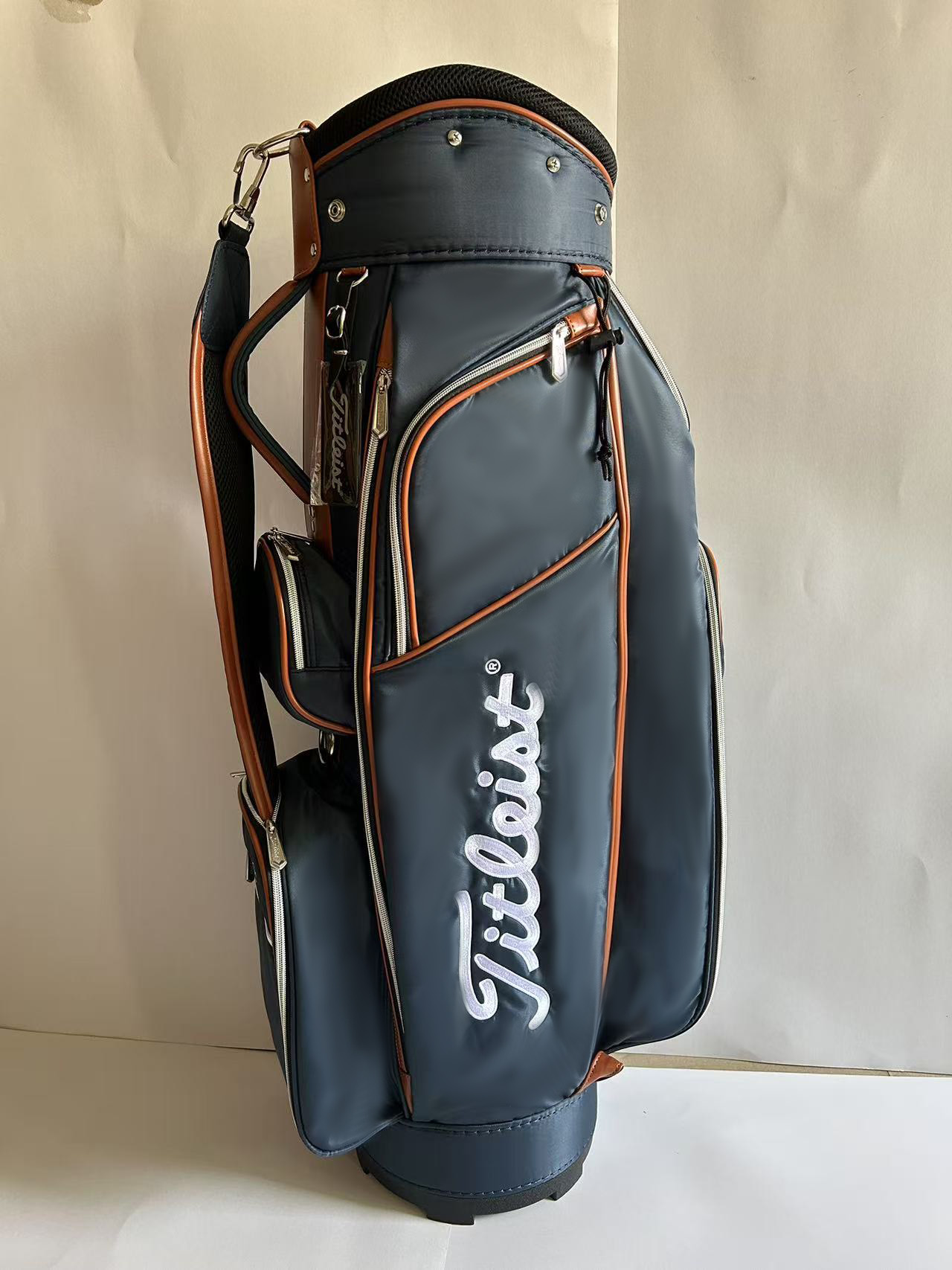 TITLESIT TAYLORMADE G/FORE GOLF BAG