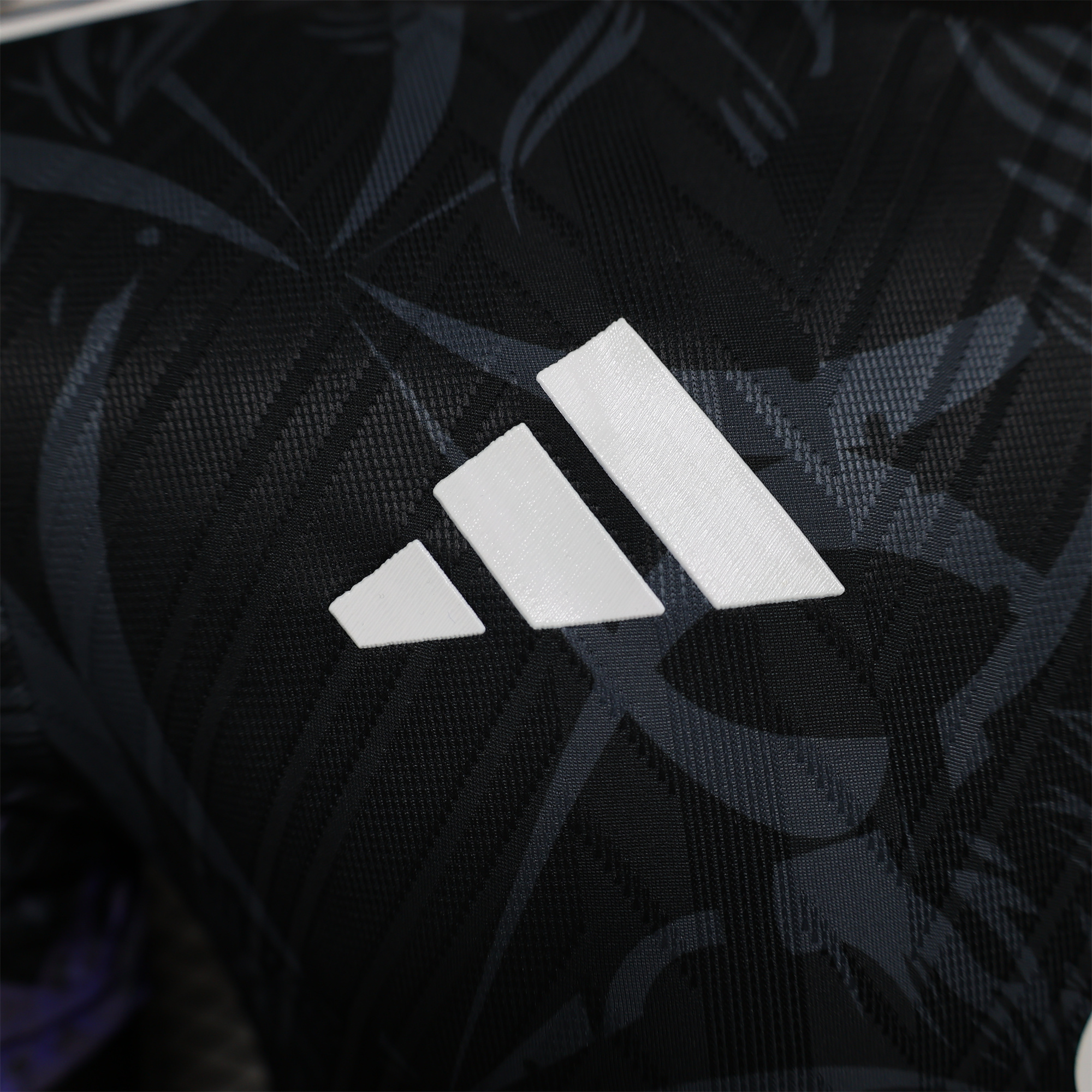 Higojerseys-Manchester United 24-25 Balck and Purple Lion Special Edition Jersey - Player Version