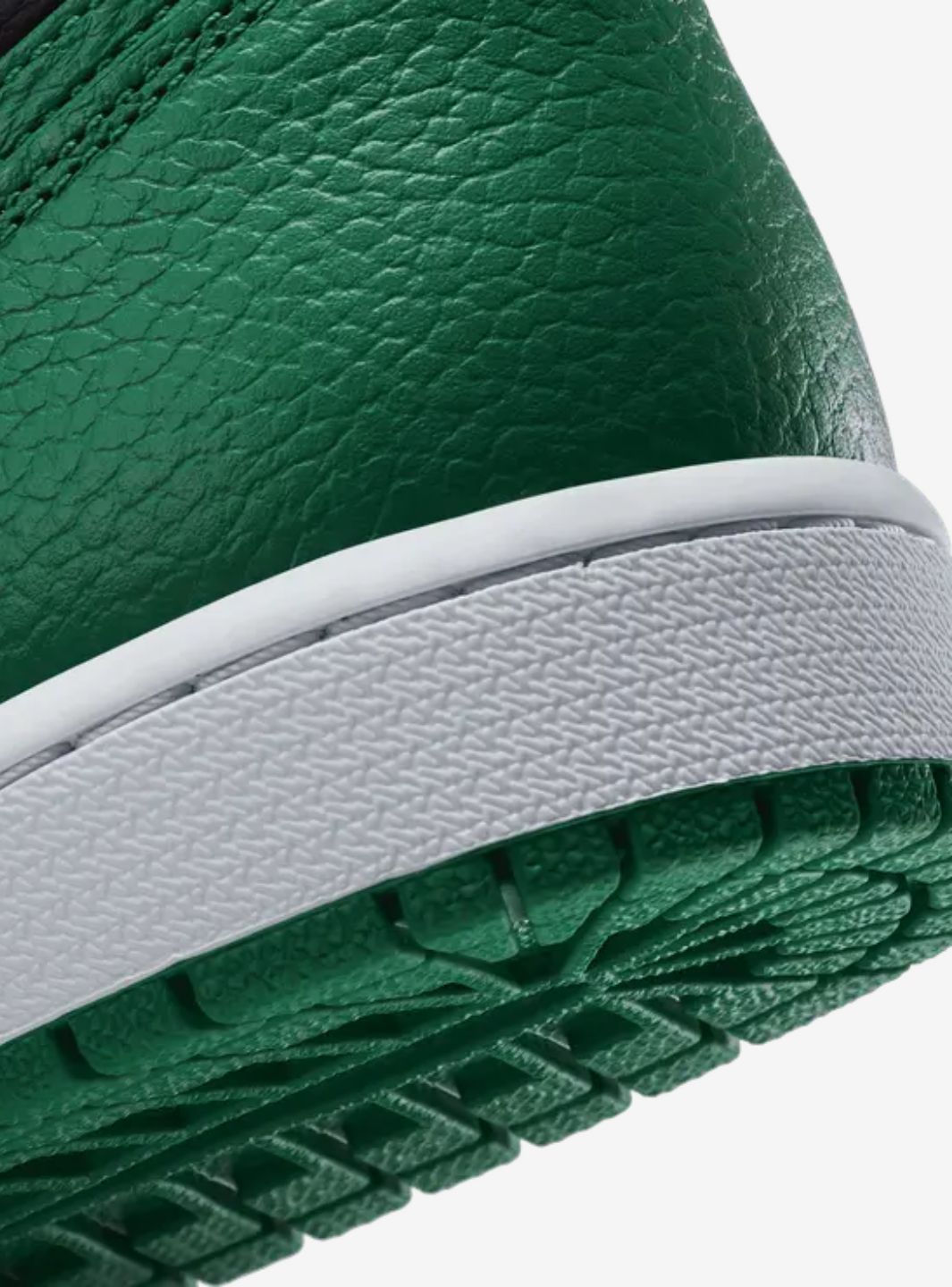 Air Jordan 1 Retro High Pine Green Black、JORDAN、Cacoeks