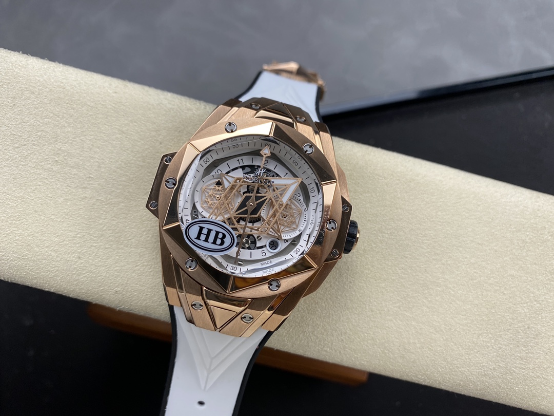 Hublot Big Bang Titanium 418.OX.2001.RX.MXM20-fasswatch