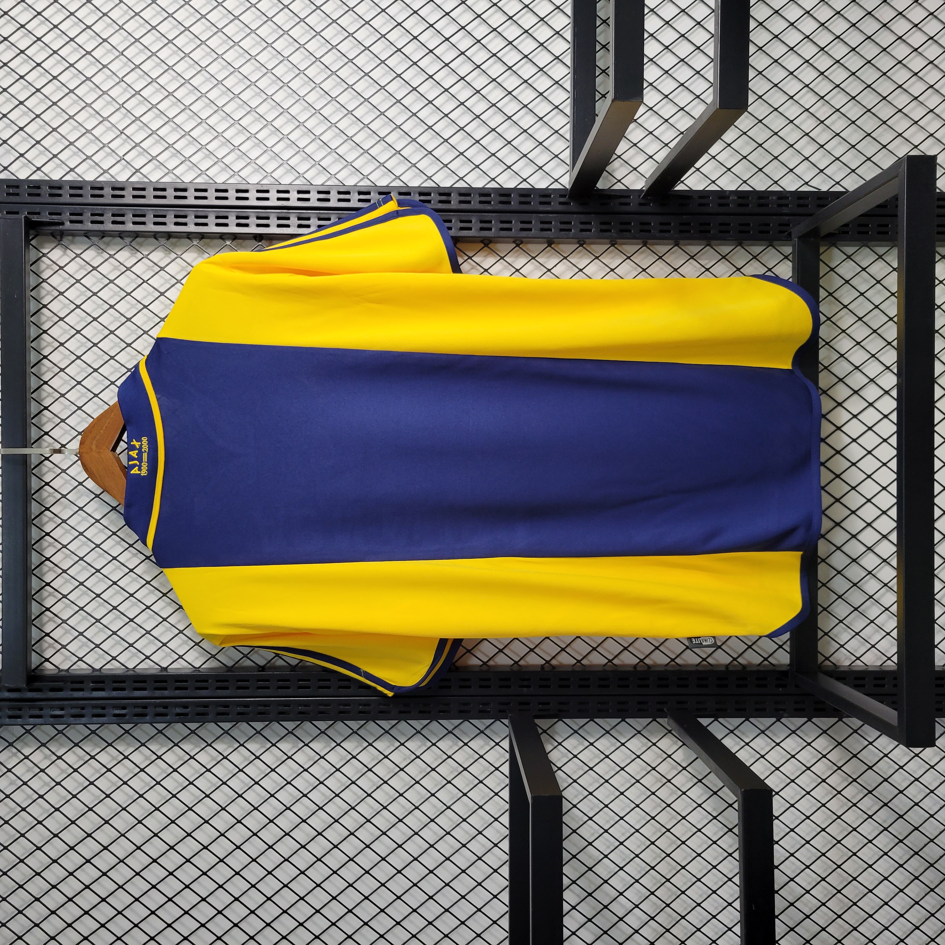 GlobeJersey-Retro Ajax 2000-01 Away Jersey