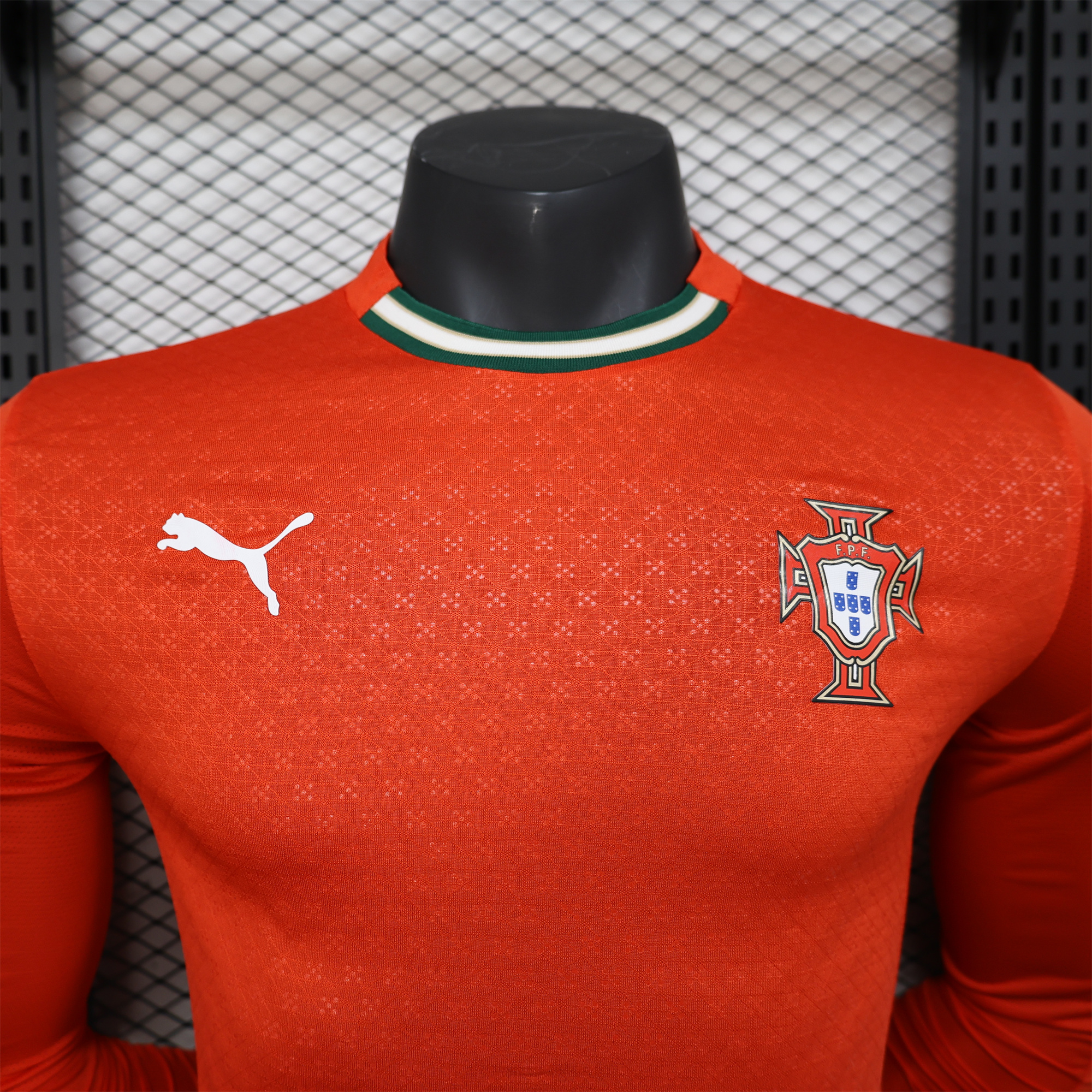 Higojerseys-Portugal 2025-26 Home Long Sleeve Jersey - Player Version