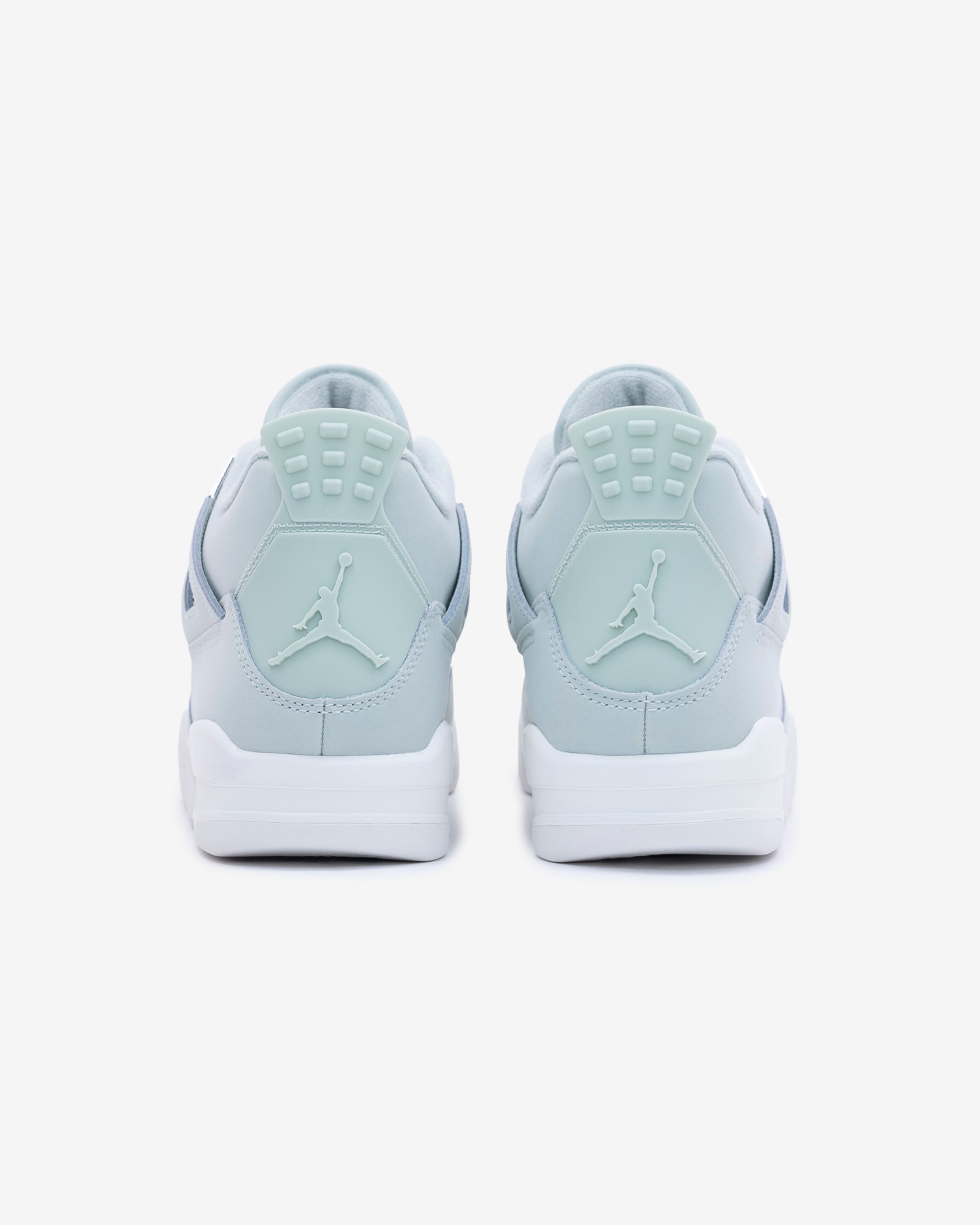 JORDAN WOMEN'S AJ 4 RETRO - SEAFOAM/ SAIL