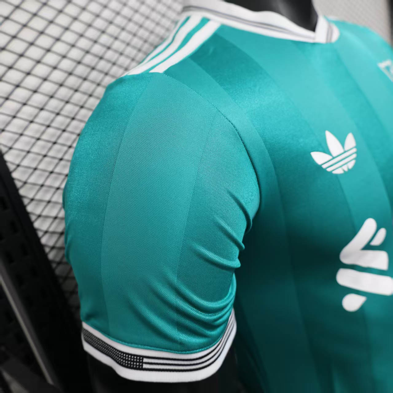 2025/2026 Player Version Liverpool Third Away Football Shirt 1:1 Thai Quality:football jersey mysite: unitedjerseyfootball 邓江浪:football