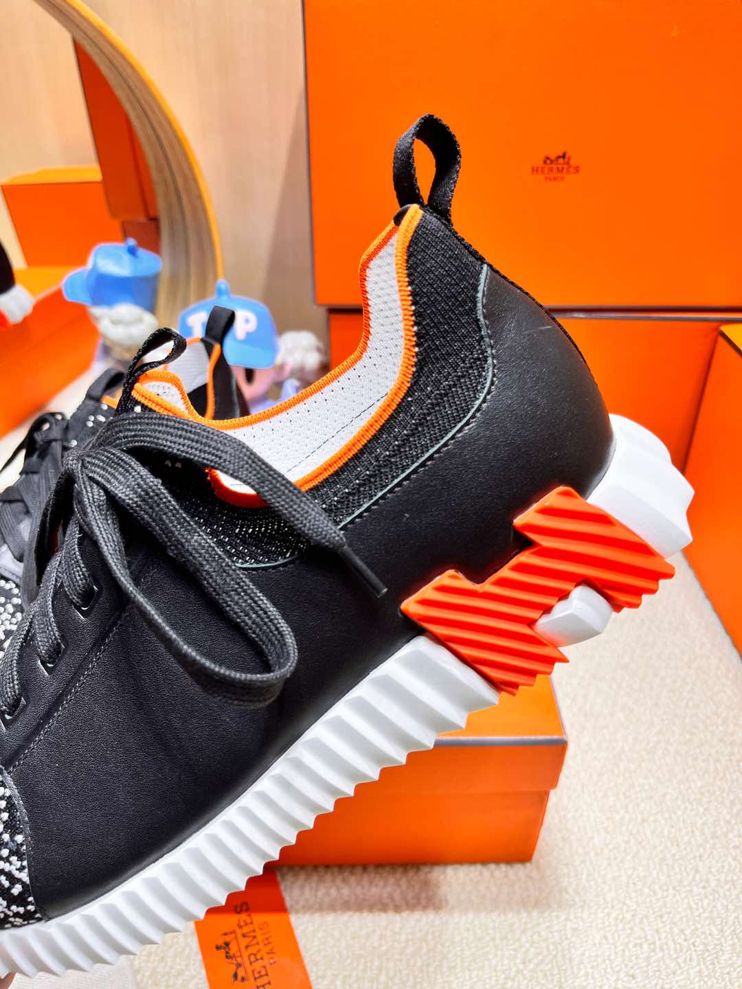 DEPART SLIP-ON SNEAKER IN WHITE MIX BLACK KNIT AND CALFSKIN、mysite、Cacoeks