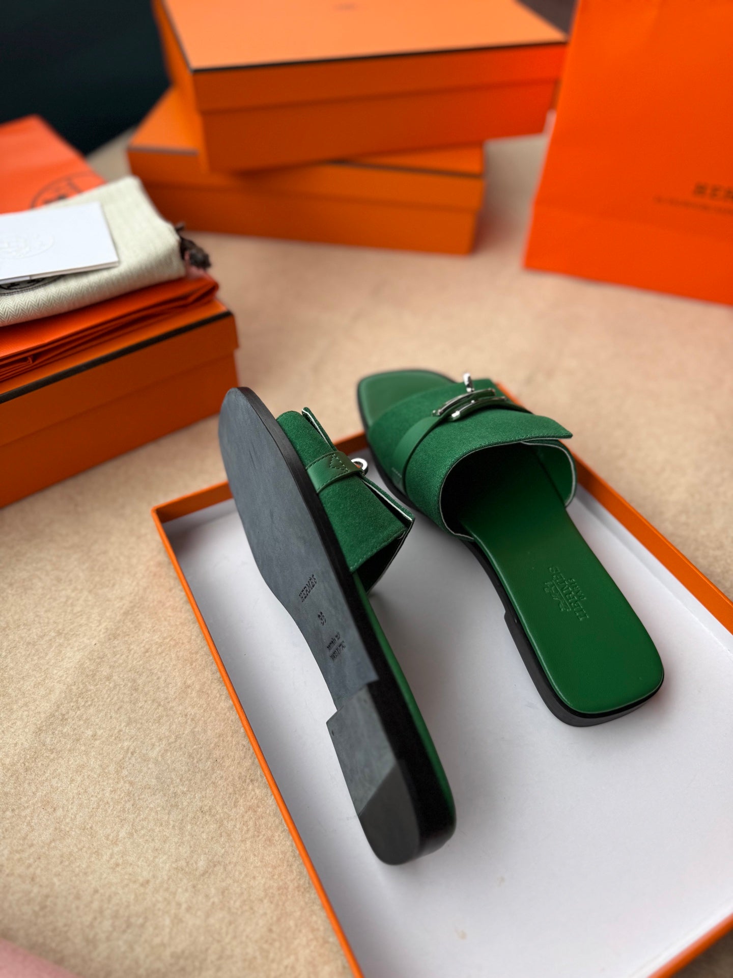 0RAN SANDALS IN EMERALD GREEN CALFSKIN、mysite、Cacoeks