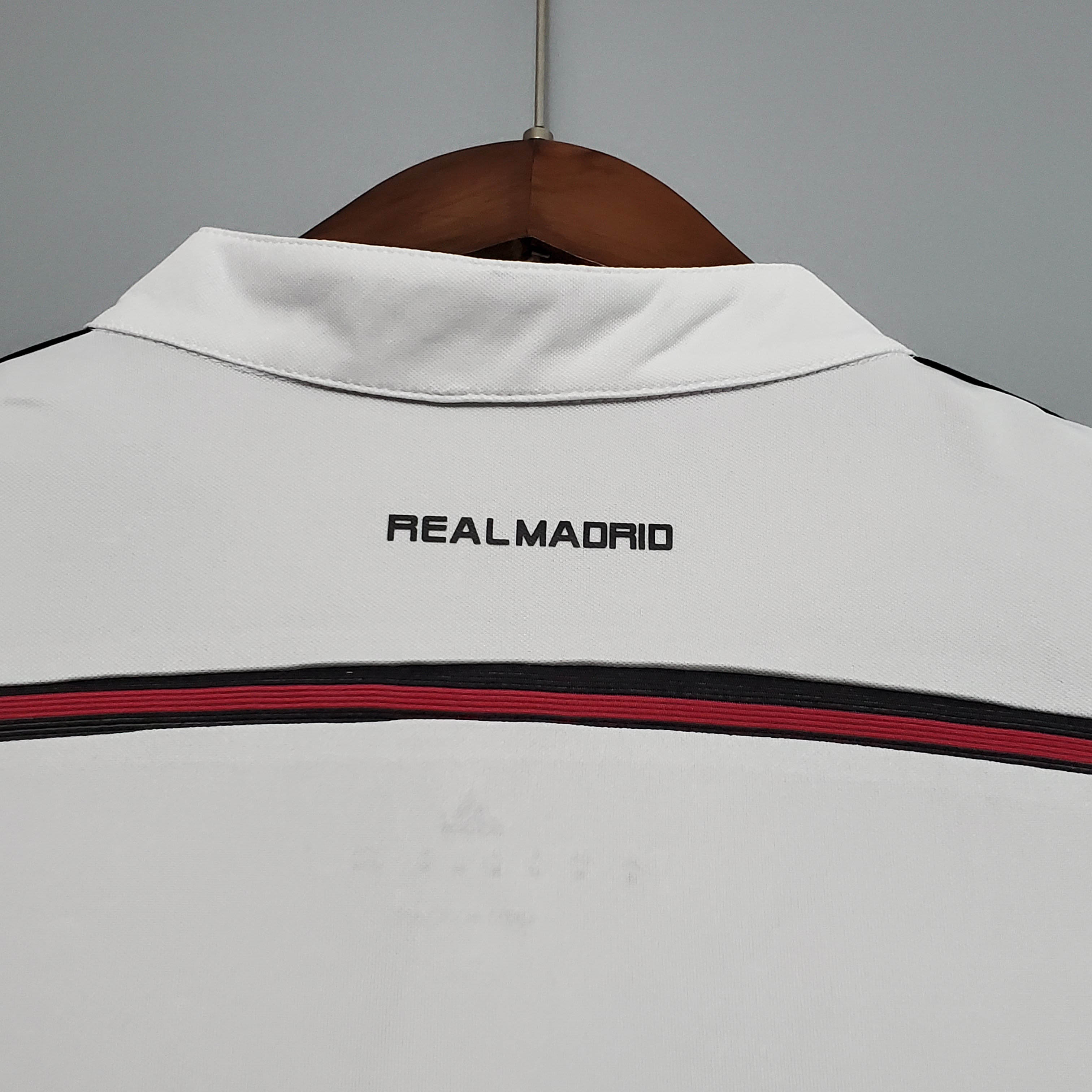 2014/2015 Retro Real Madrid Home:football jersey mysite: unitedjerseyfootball 邓江浪:football