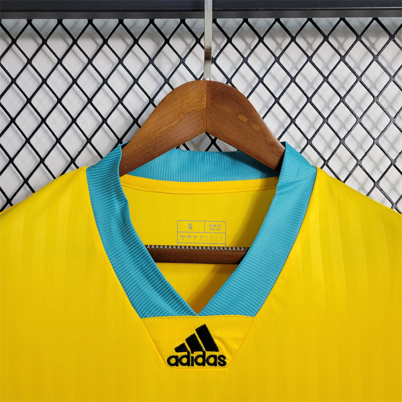 23/24 Bayern Munich Jersey Yellow Icon - Fans Version:football jersey mysite: unitedjerseyfootball 邓江浪:football