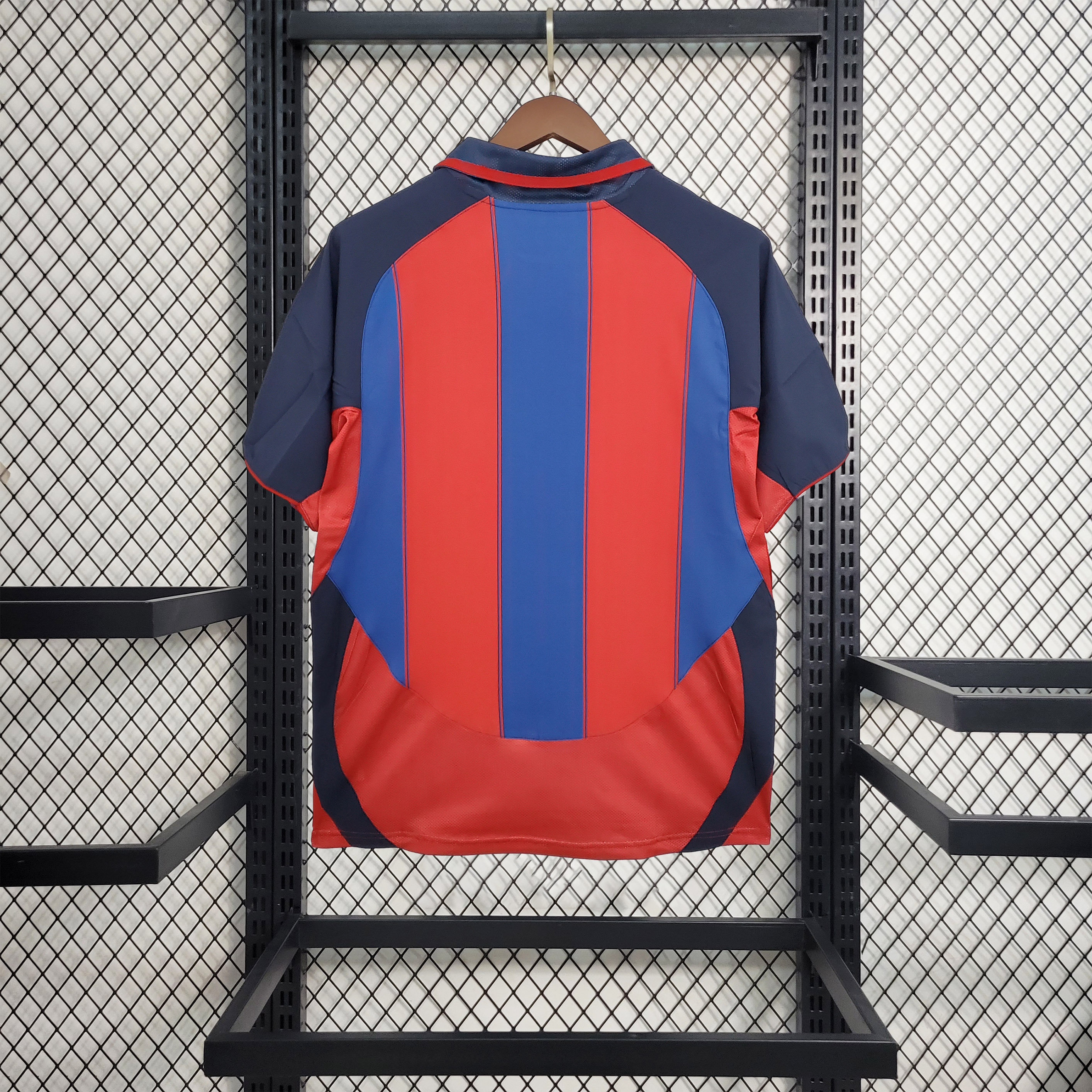 Higojerseys-Retro Barcelona 03-04 Home Stadium Jersey