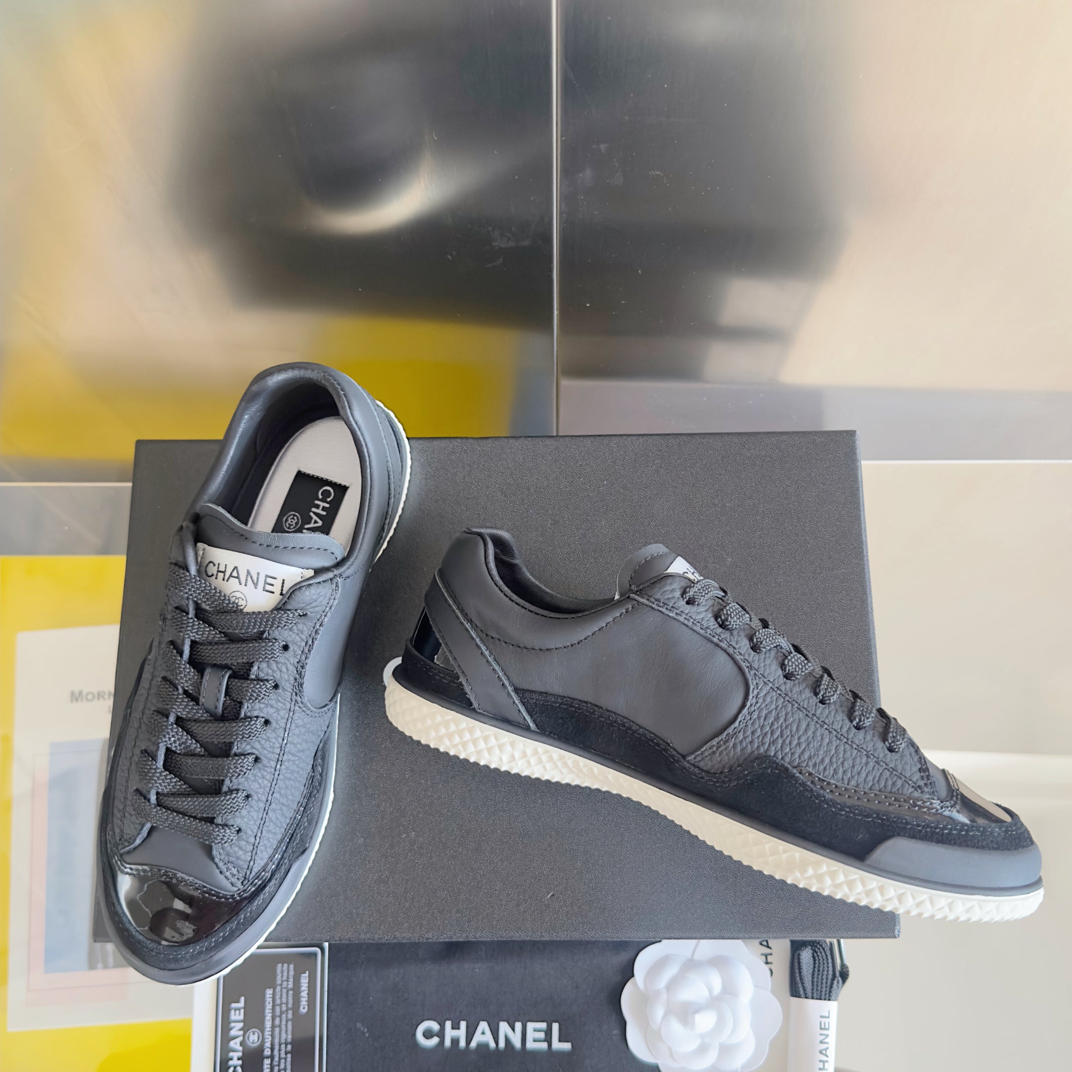 CHANEL 25S SNEAKERS WITH PATENT TOE 20MM IN BLACK CALFSKIN、mysite、Cacoeks