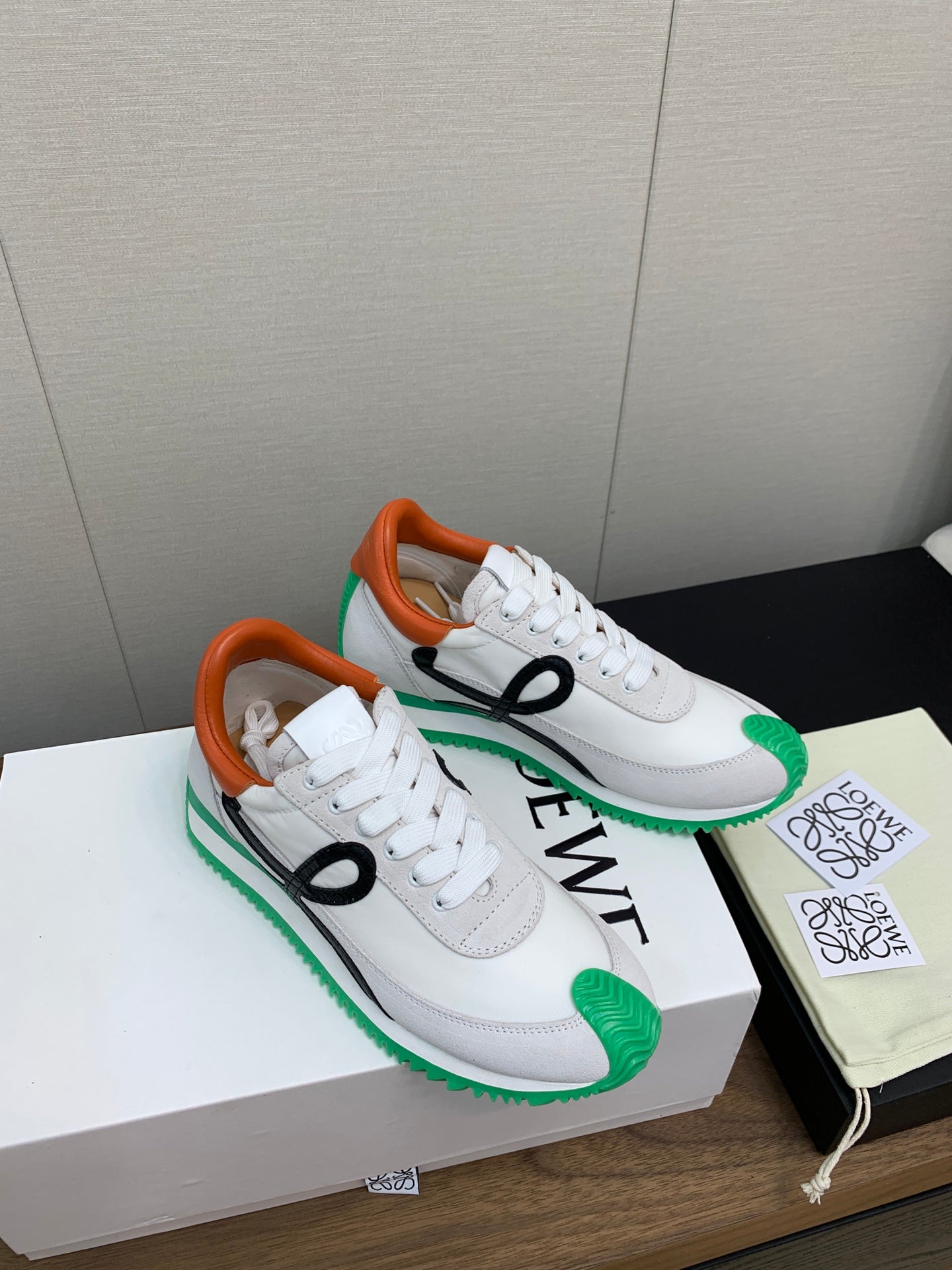 LW FLOW RUNNER SNEAKER WHITE-GREEN SUEDE、mysite、Cacoeks