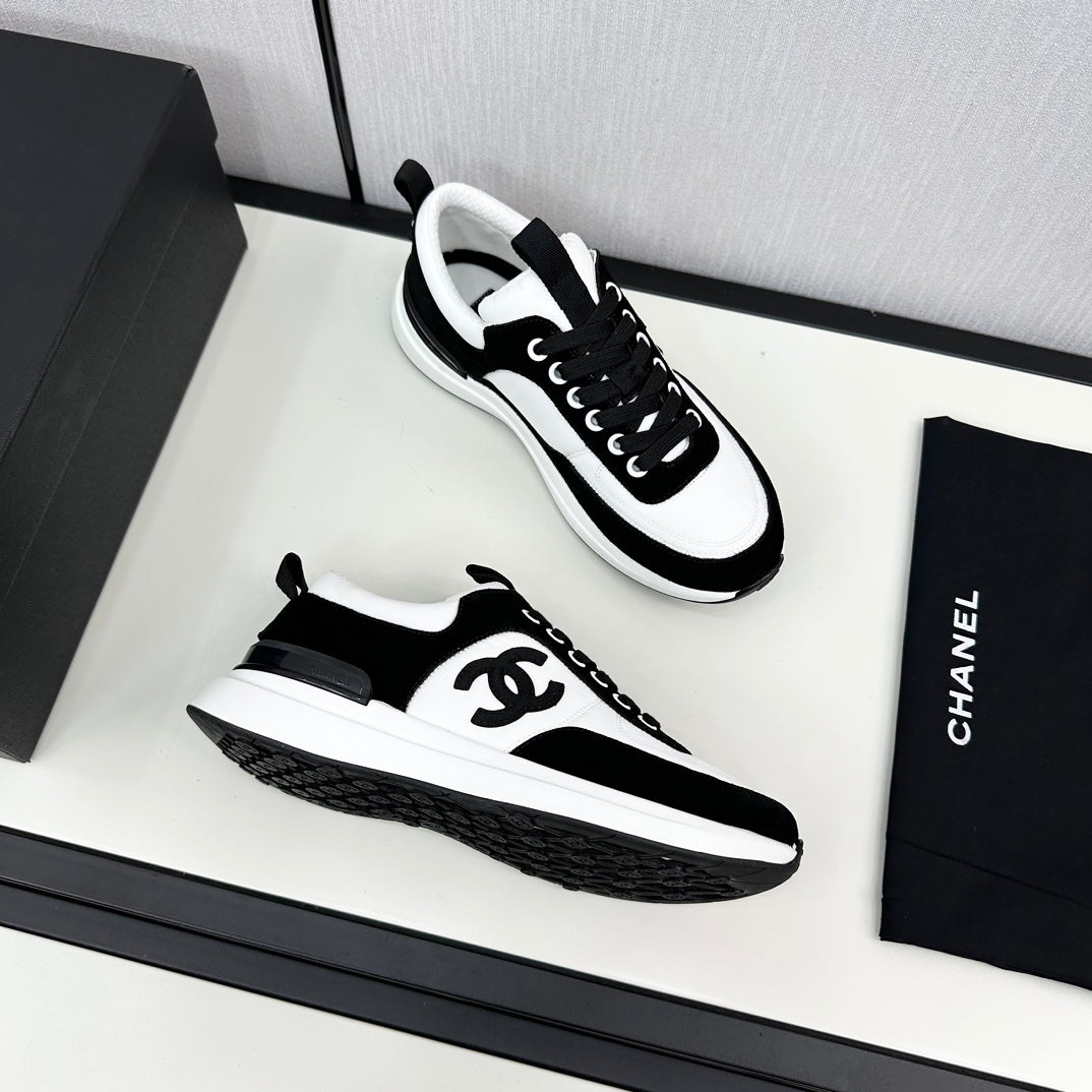 SNEAKER IN BLACK SUEDE AND WHITE CALFSKIN、mysite、Cacoeks