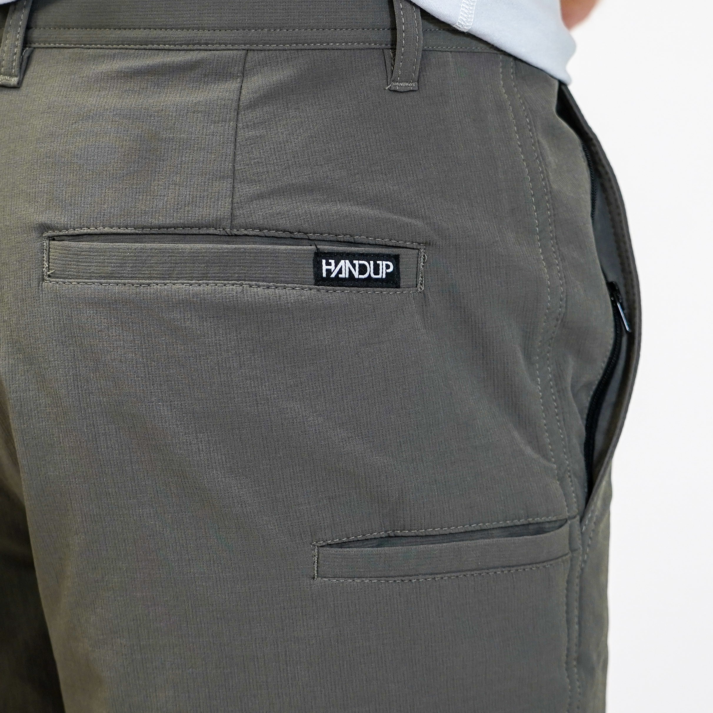 A.T. Plus Short - Fossil Grey by Handup Gloves、mySite、bearsvspackers