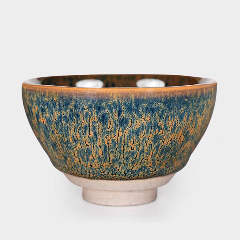 GEEK BAR-https://www.hot-toy.com/