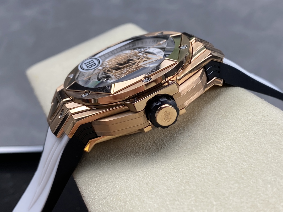 Hublot Big Bang Titanium 418.OX.2001.RX.MXM20-fasswatch