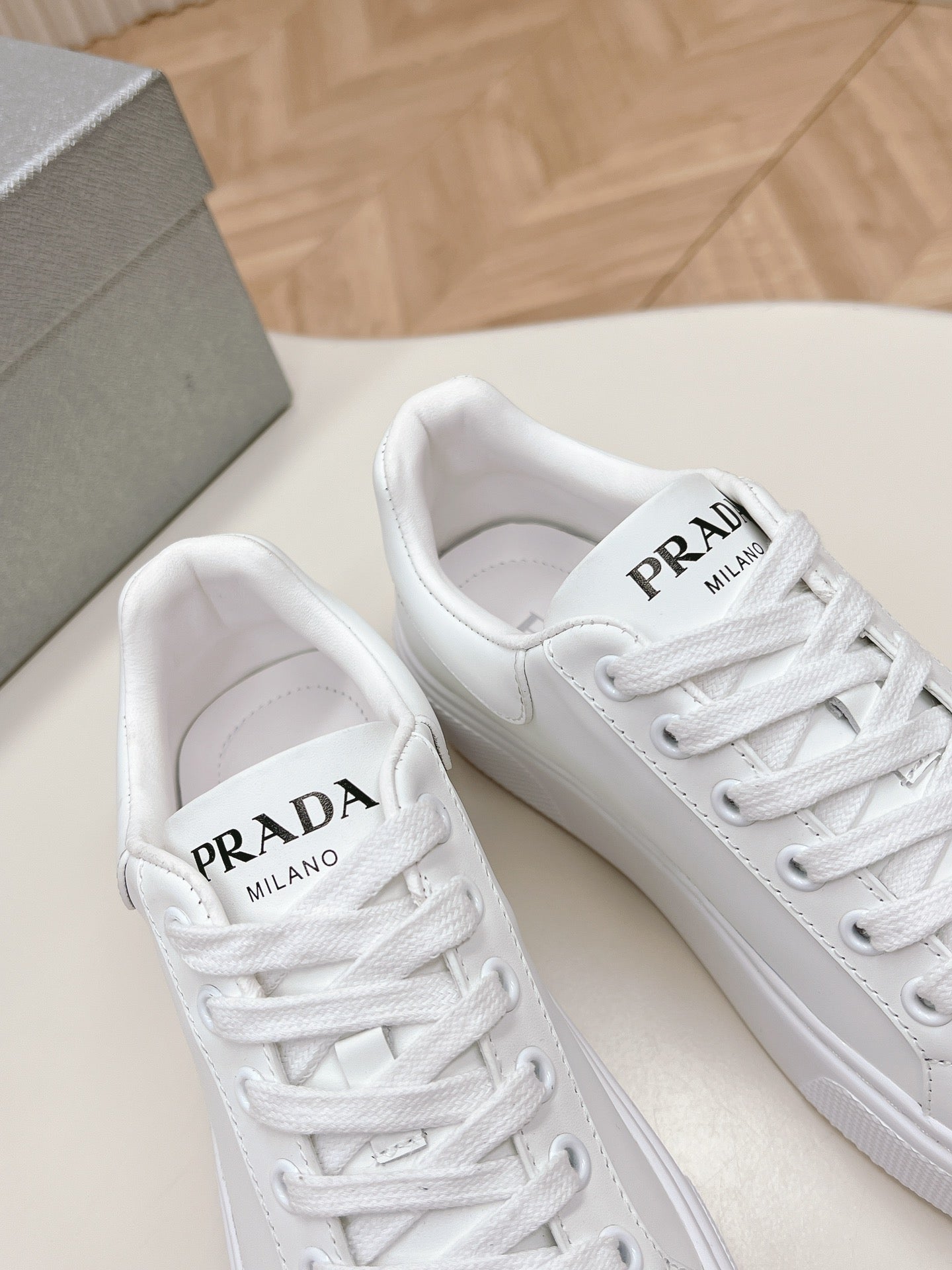 PRA RETRO SNEAKERS WHITE CALFSKIN、mysite、Cacoeks