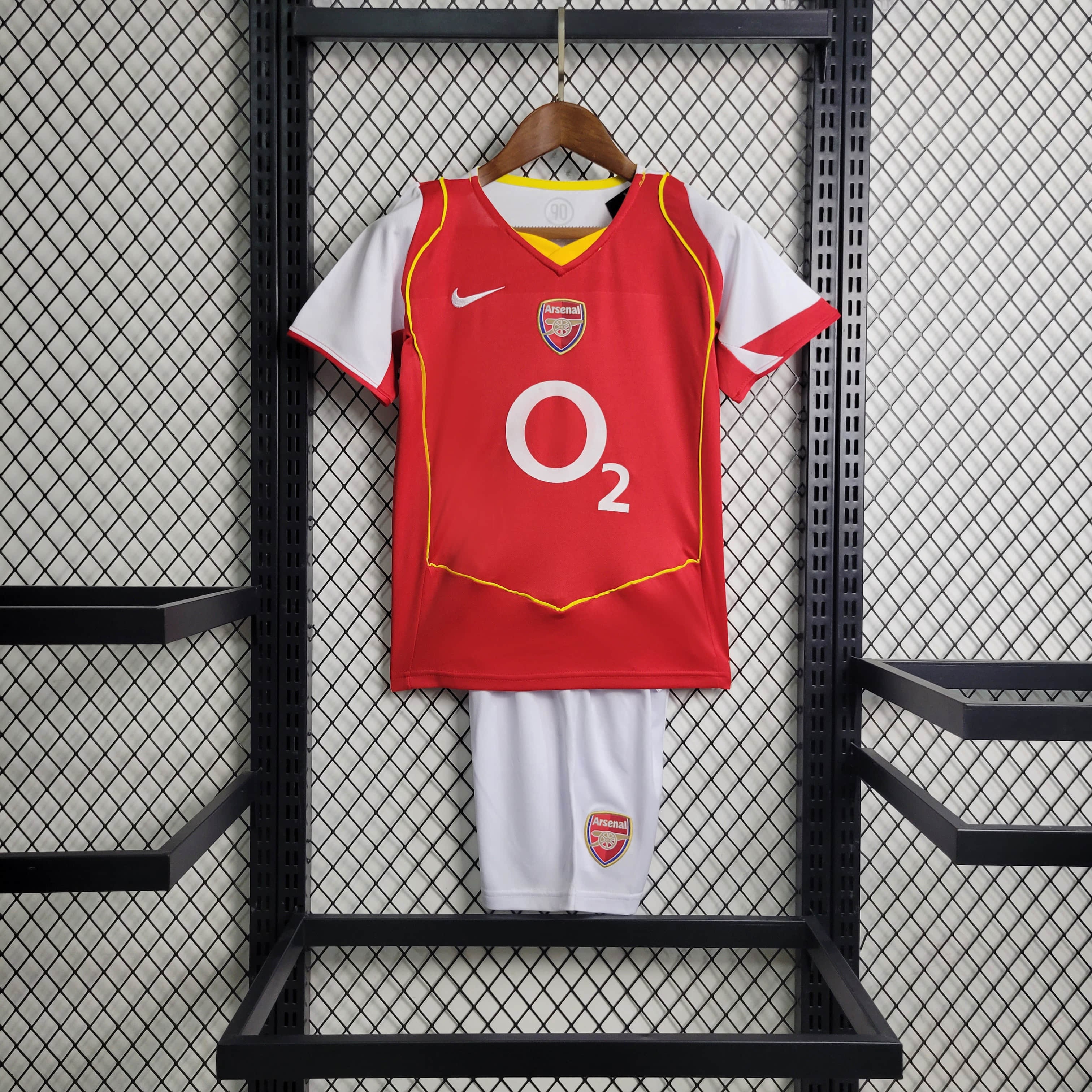 Higojerseys-Retro Arsenal 2004-05 Home Stadium Kids Kit
