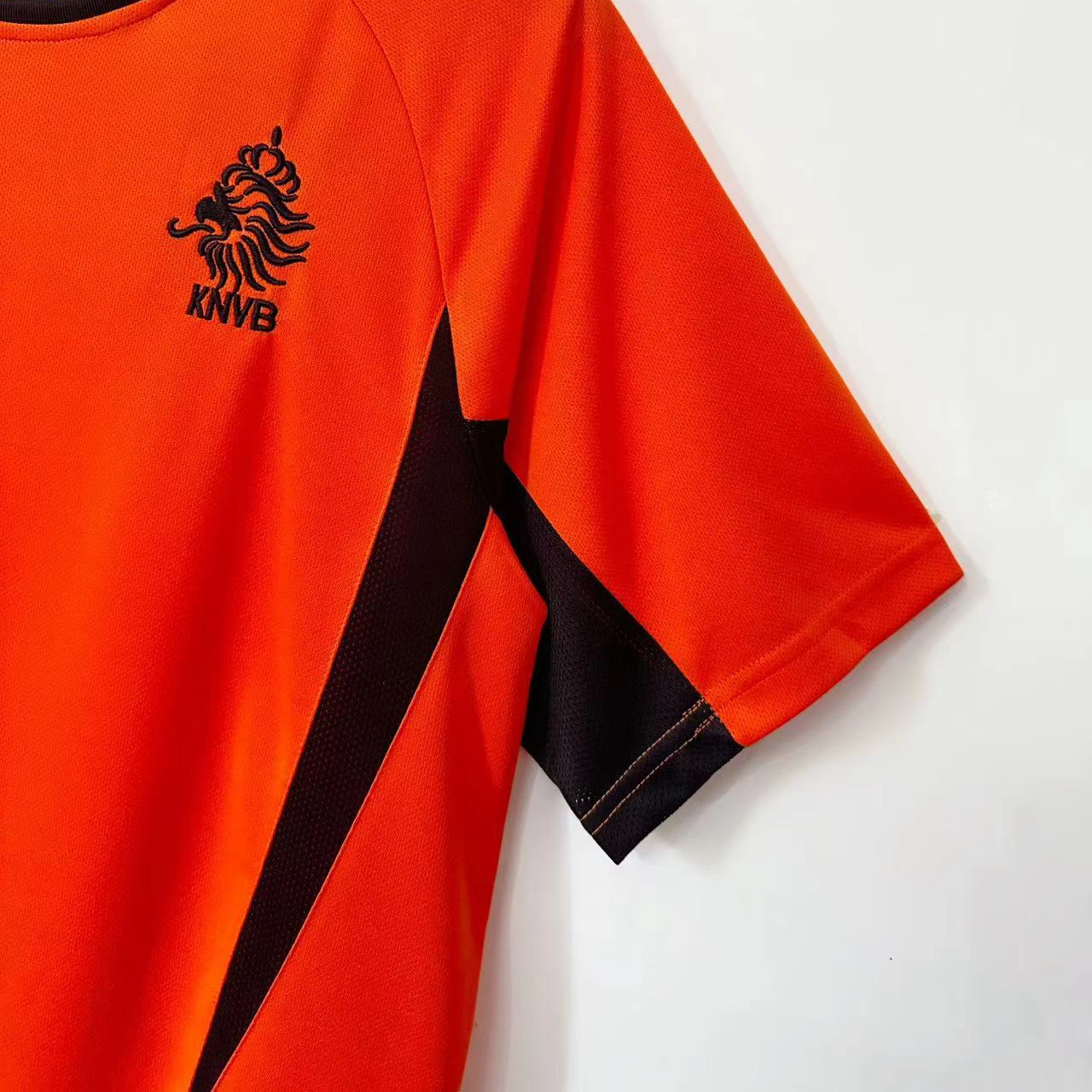 SIUjerseys-Retro Netherlands 2002 Home Stadium Jersey