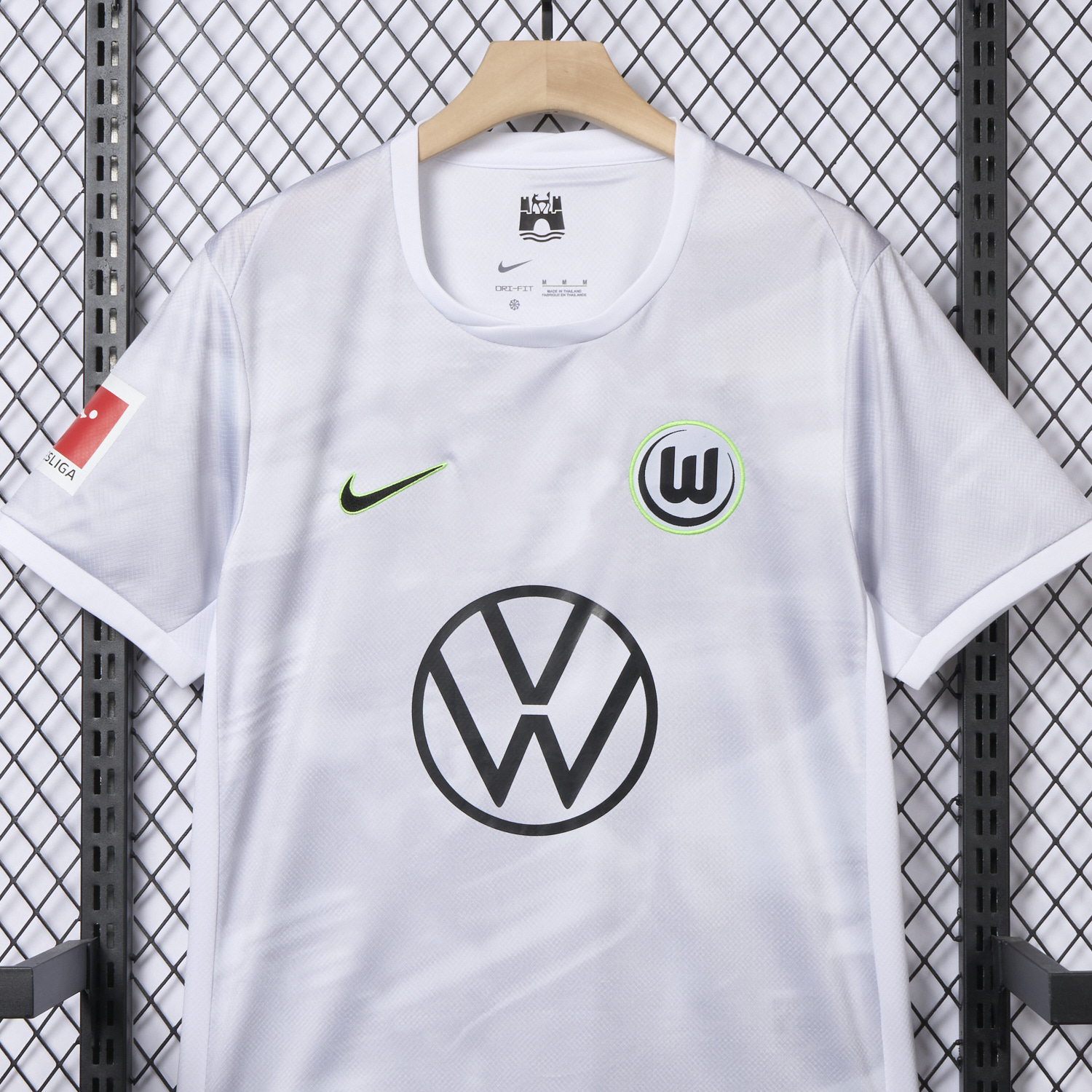 UltraTrikot-Wolfsburg 25-26 Away Grey Jersey With Sponsor - Fans Version
