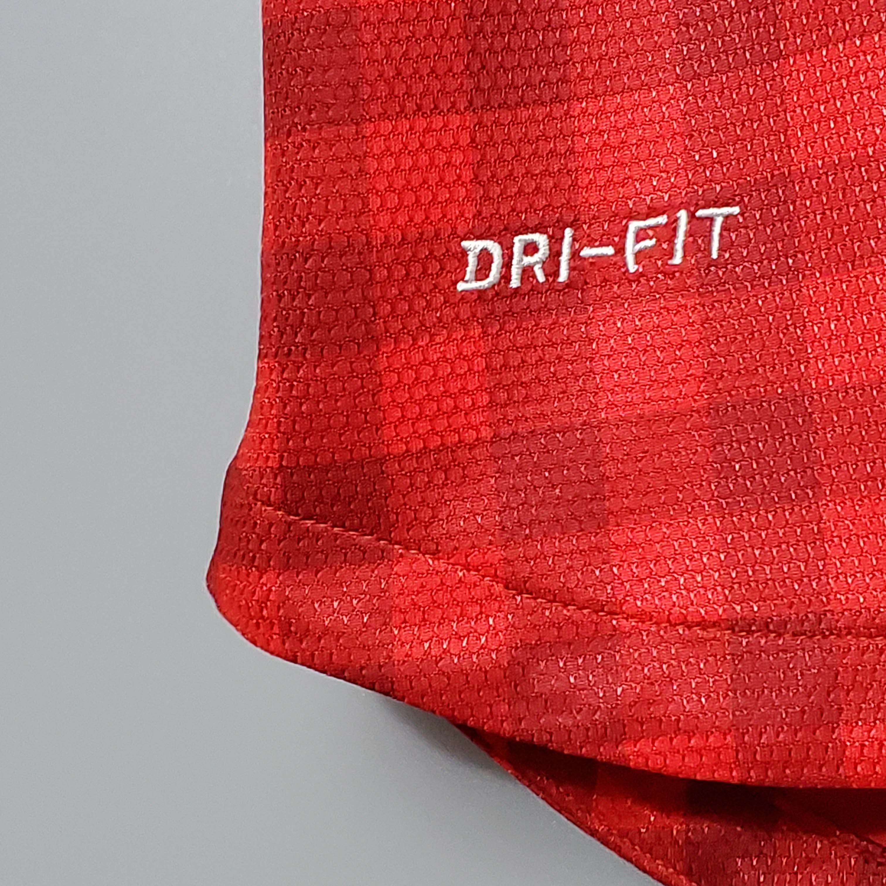 2012/2013 Retro Barcelona Home Football Shirt 1:1 Thai Quality:football jersey mysite: unitedjerseyfootball 邓江浪:football