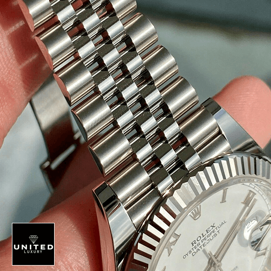 Rolex 126334 Replica 4 Rolex 126334 Datejust 41mm Roman White Dial Replica Jubilee Bracelet