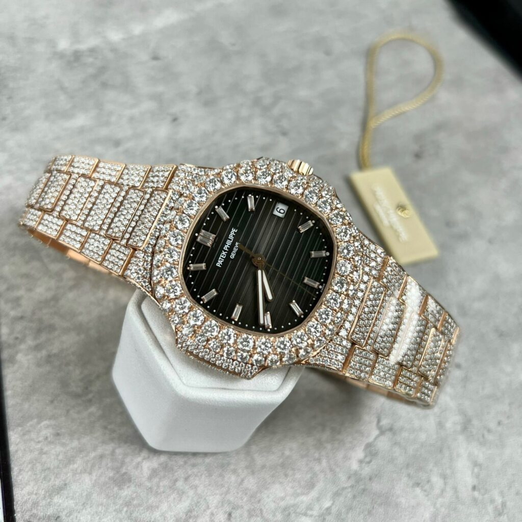 Đồng Hồ Patek Philippe 5711 Tinh Chỉnh Độ Kim Cương Moissanite 3K 40mm (1)