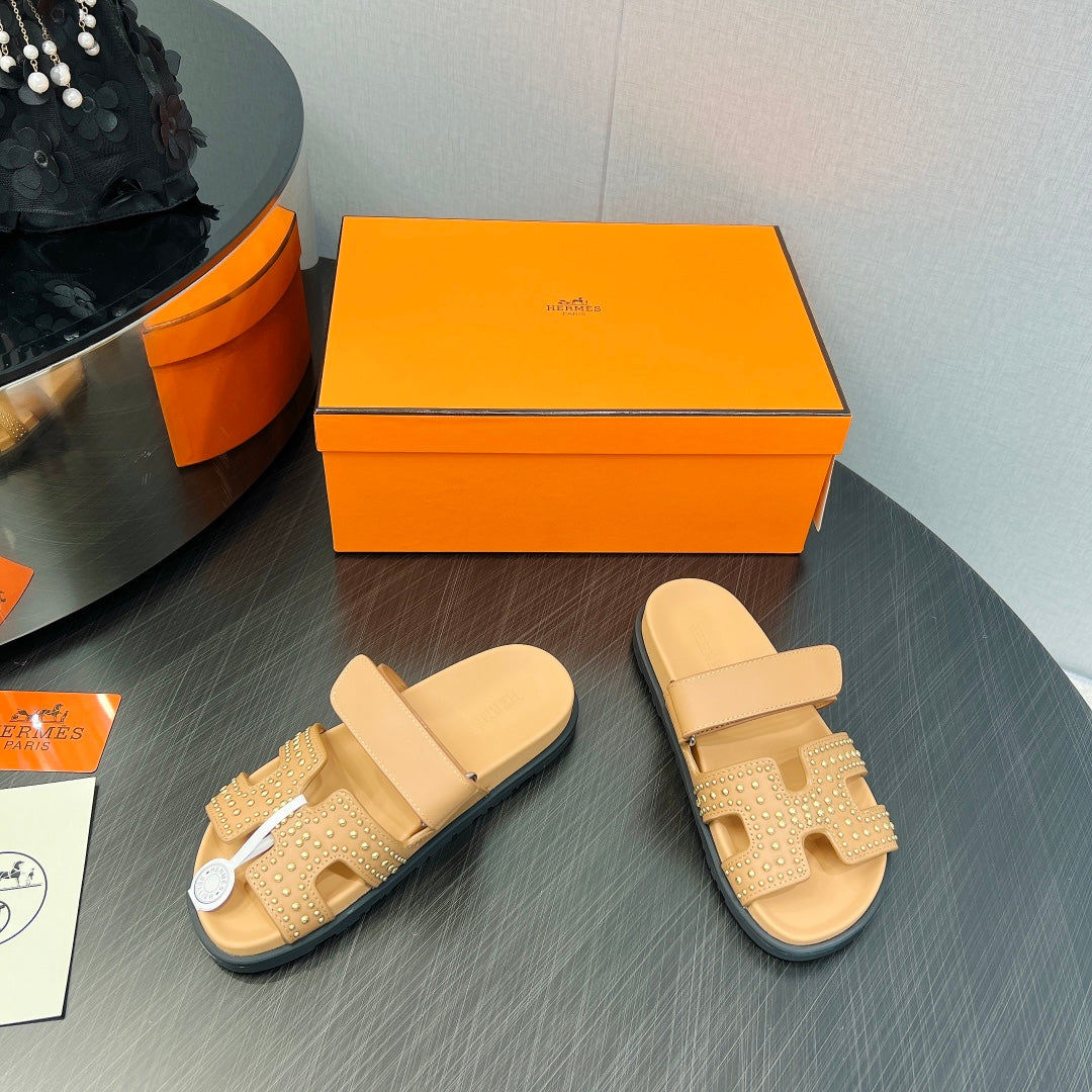 CHYPRE SANDAL LIGHT ORANGE CALFSKIN STYLIZED、mysite、Cacoeks