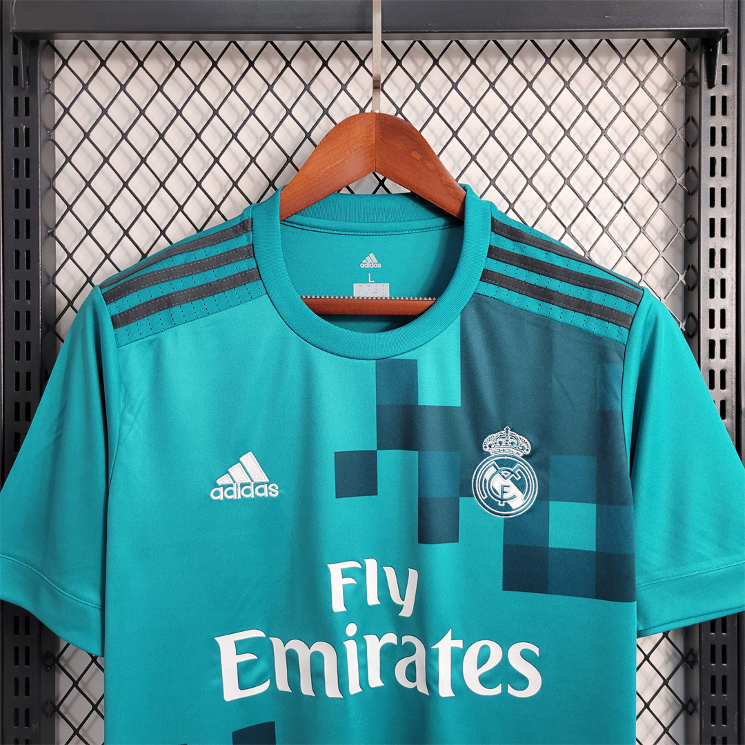 Higojerseys-Retro Real Madrid 17-18 Third Jersey