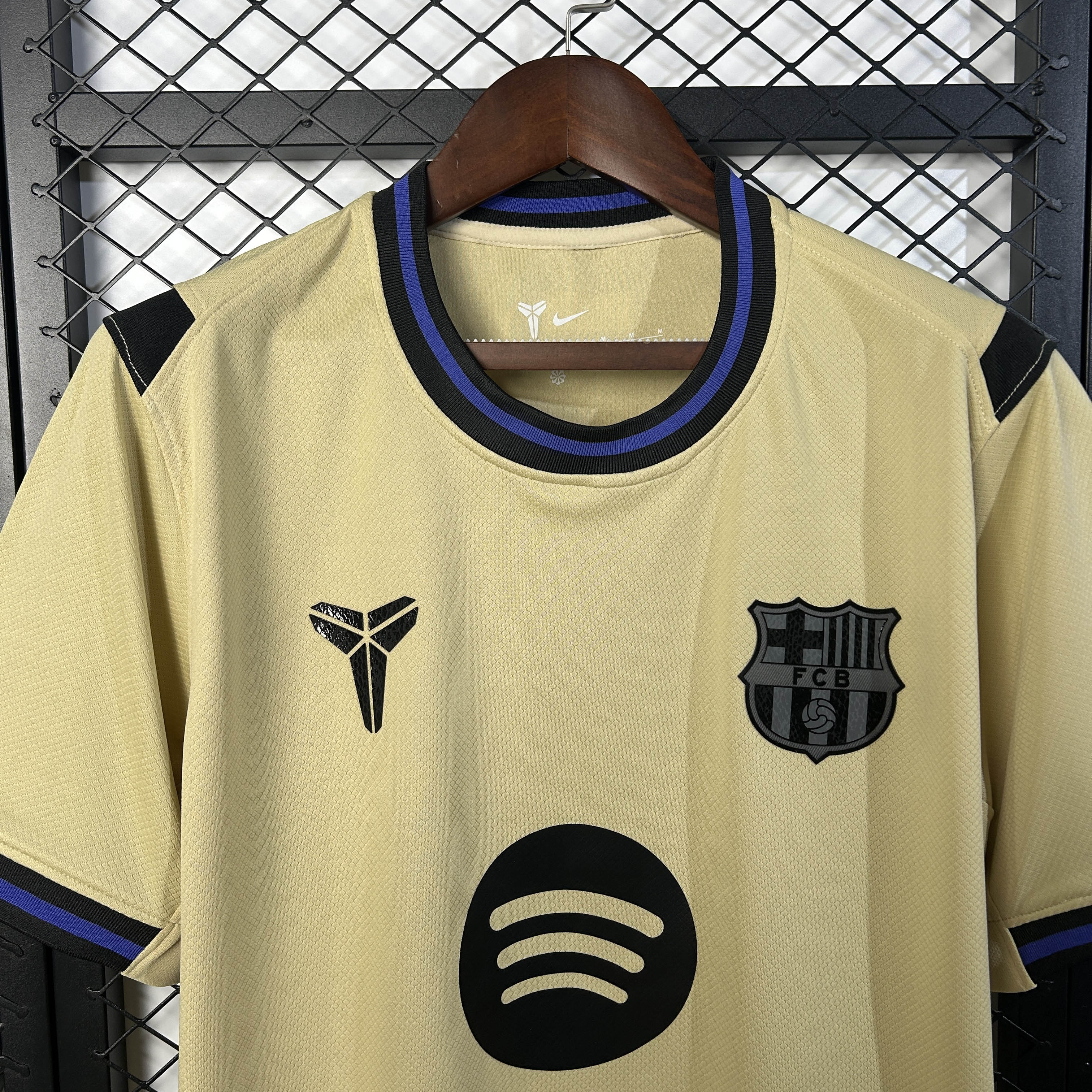 2025/2026 Barcelona Away Football Shirt 1:1 Thai Quality:football jersey mysite: unitedjerseyfootball 邓江浪:football