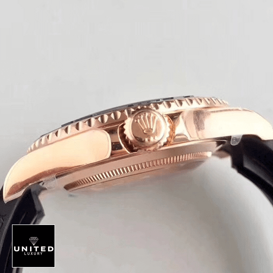 Rolex Yacht-Master 40 116655 SATS Rose Gold Automatic Rubber Black Dial Replica 5 Rolex 116655 Black Rubber Bracelet Replica crown / push button