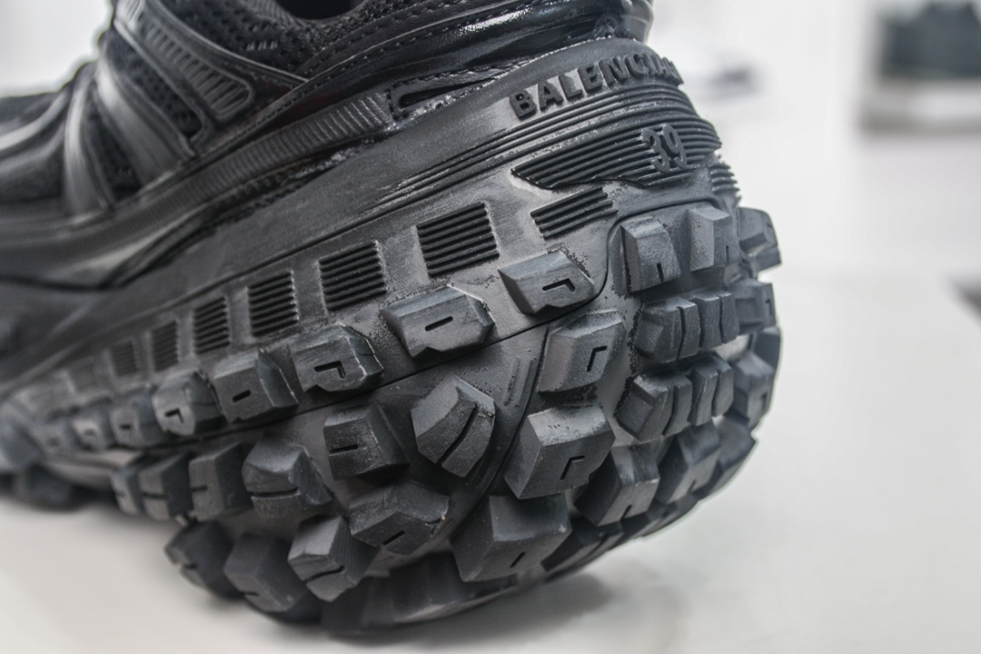 Balenciaga Defender Sneaker in Black、mysite、Cacoeks