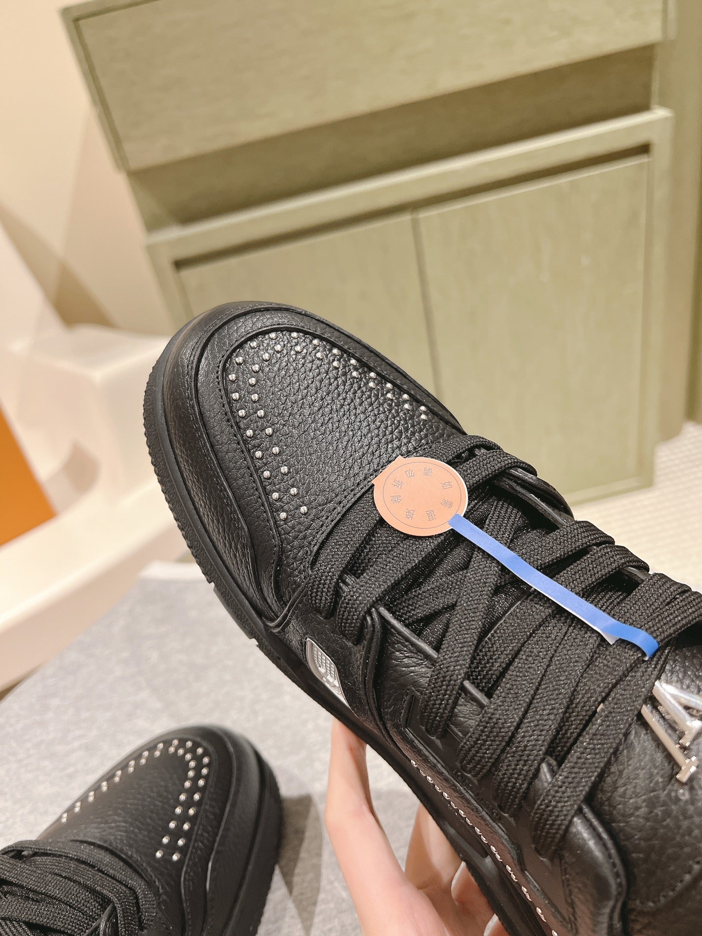 LV TRAINER SNEAKER IN BLACK CALFSKIN、mysite、Cacoeks