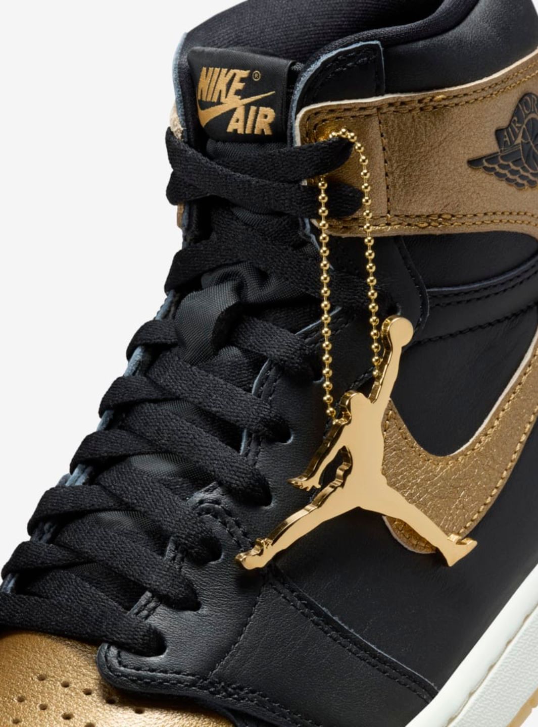 Air Jordan 1 Retro High OG Black Metallic Gold、JORDAN、Cacoeks