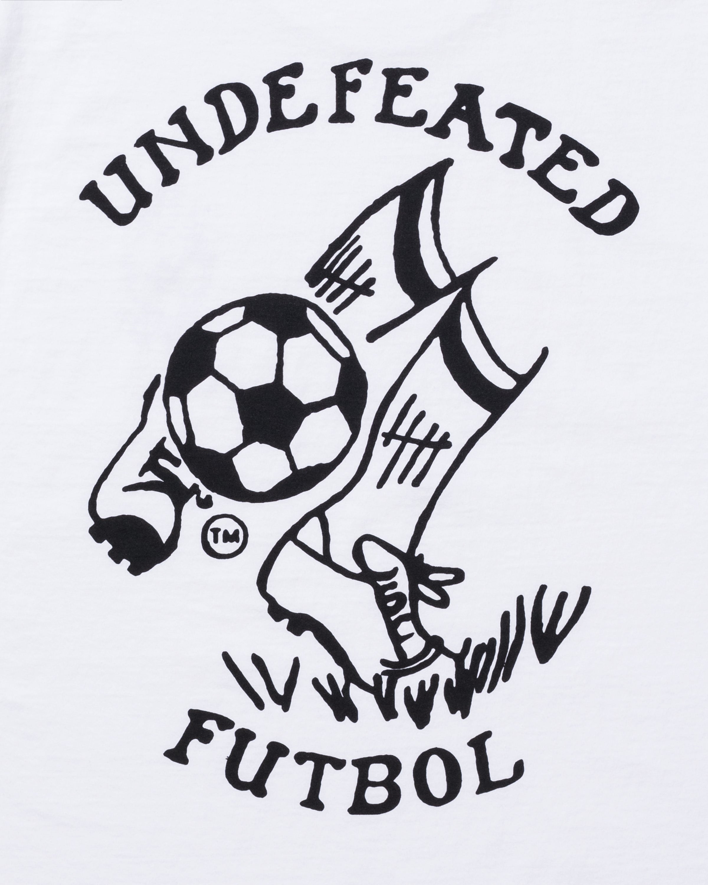 UNDEFEATED FUTBOL S/S TEE