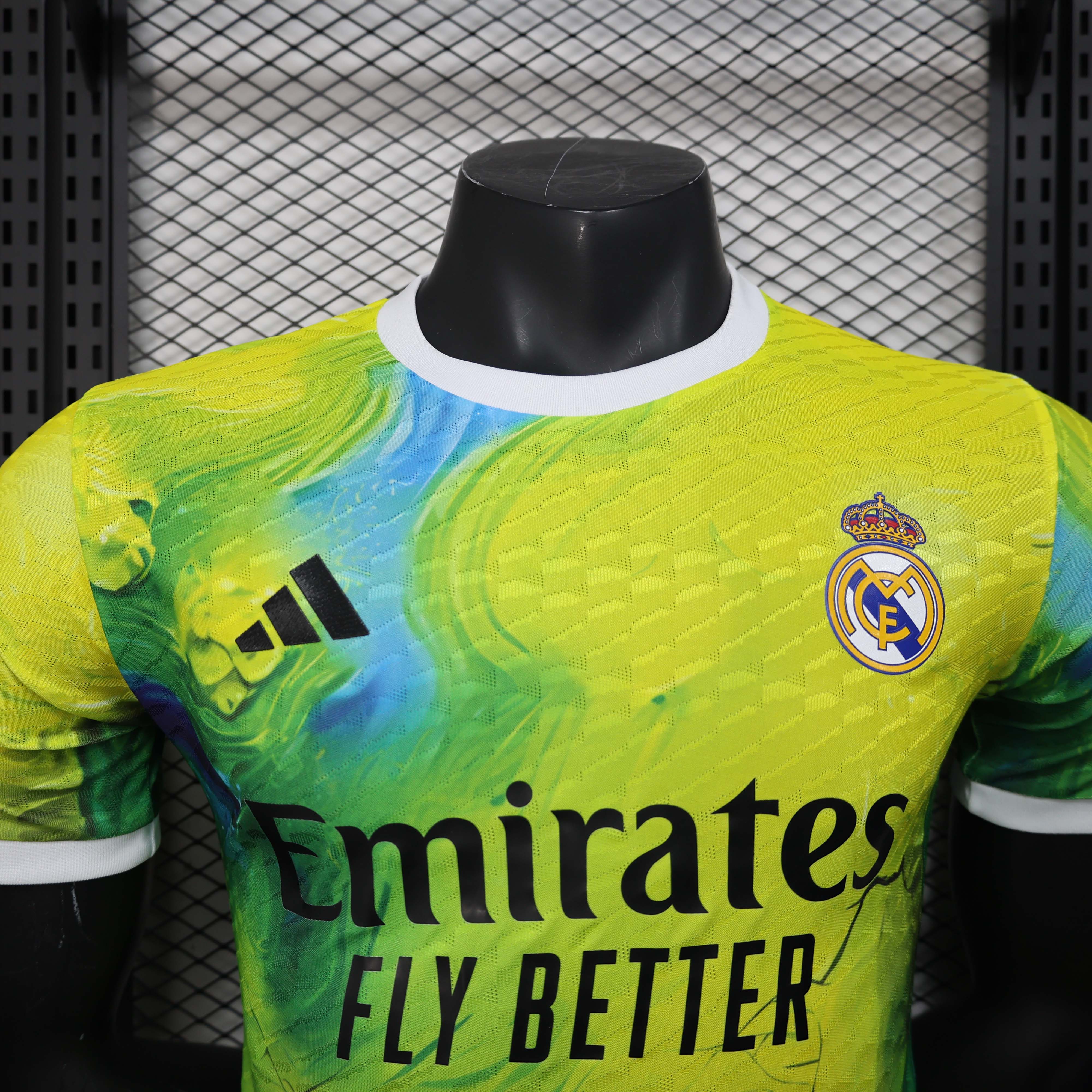 2025/2026 Player Version Real Madrid Special Edition Yellow and green Football Shirt 1:1 Thai Quality:football jersey mysite: unitedjerseyfootball 邓江浪:football
