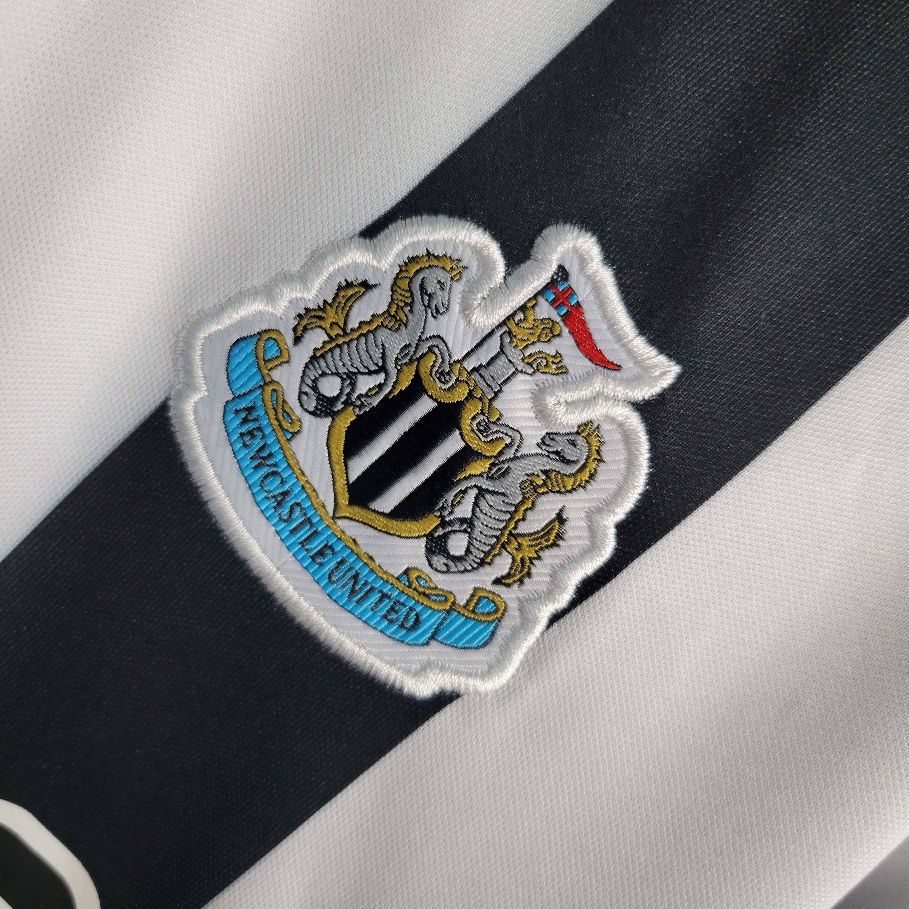 2023/2024 Newcastle United Home Football Jersey Shirt 1:1 Thai Quality Kids Size:football jersey mysite: unitedjerseyfootball 邓江浪:football