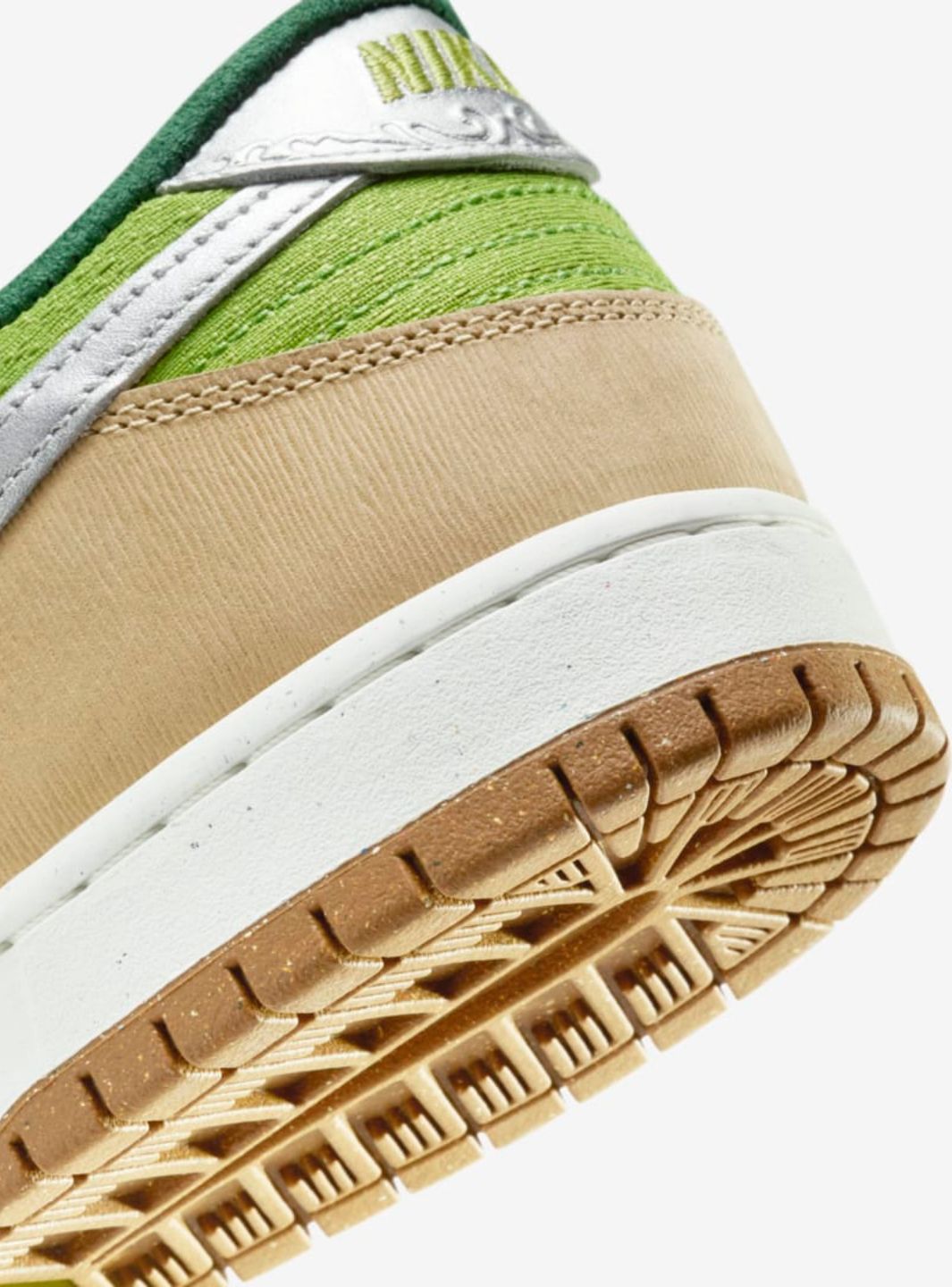 Nike SB Dunk Low Escargot、NIKE、Cacoeks