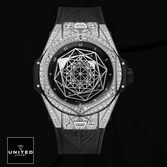 Hublot Big Bang Titanium 415_NX_1112_VR_1704_MXM17 Replica black background