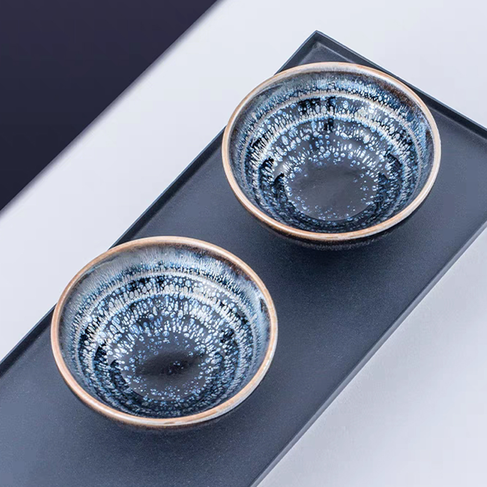 GEEK BAR-https://www.hot-toy.com/