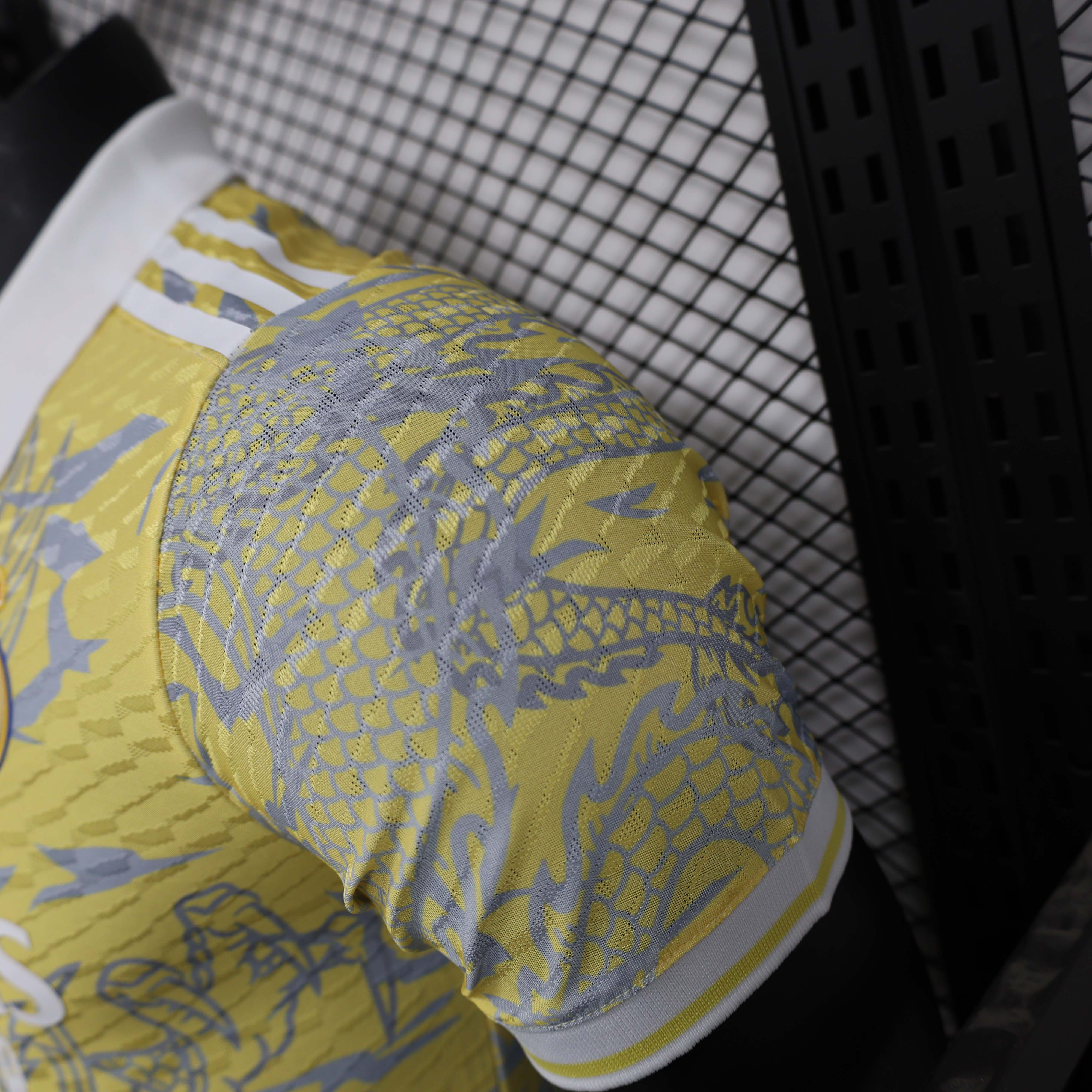 2024/2025 Player Version Real Madrid Special Edition Yellow Football Shirt 1:1 Thai Quality:football jersey mysite: unitedjerseyfootball 邓江浪:football