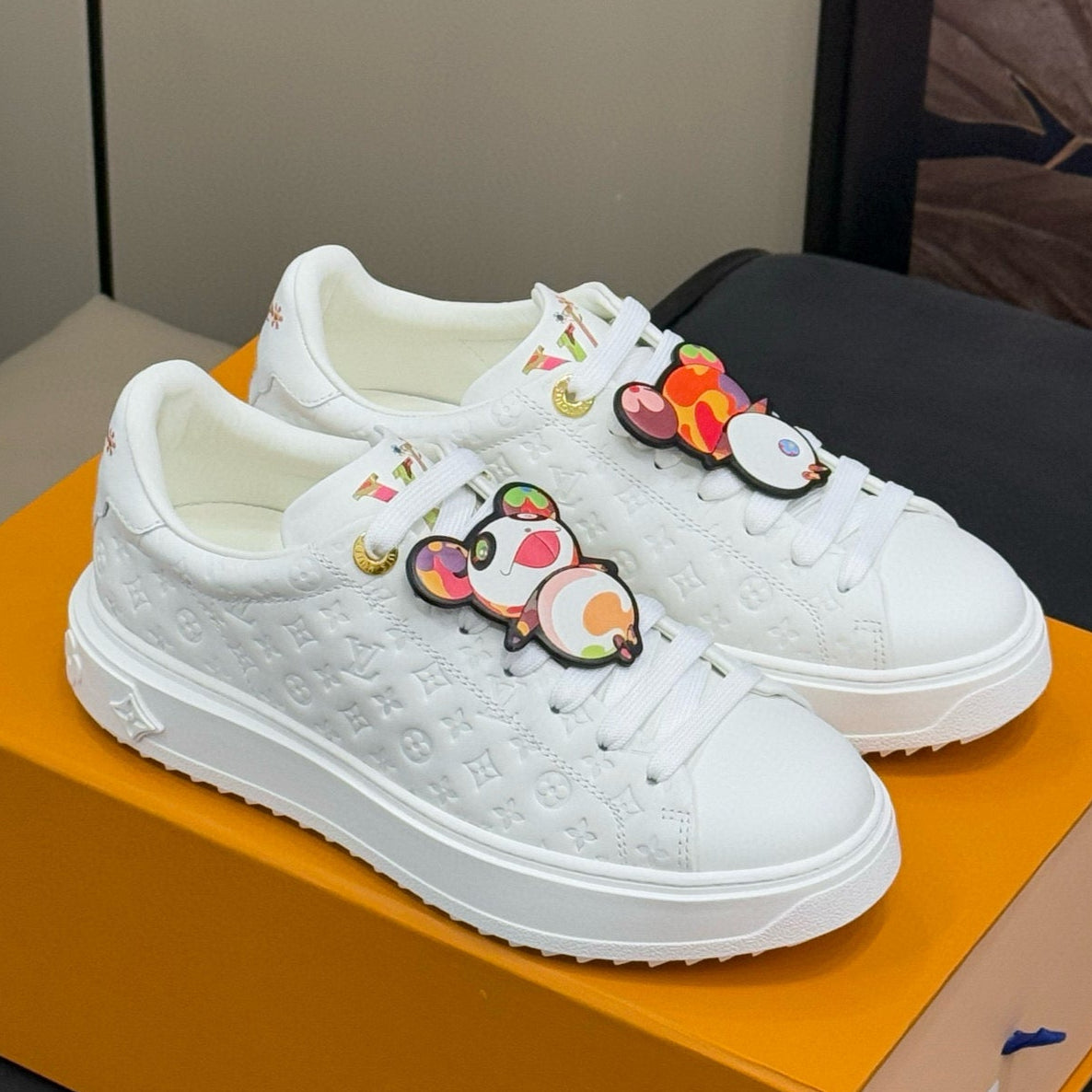 TIME OUT SNEAKER IN WHITE EMBOSSED MONOGRAM CALFSKIN、mysite、Cacoeks