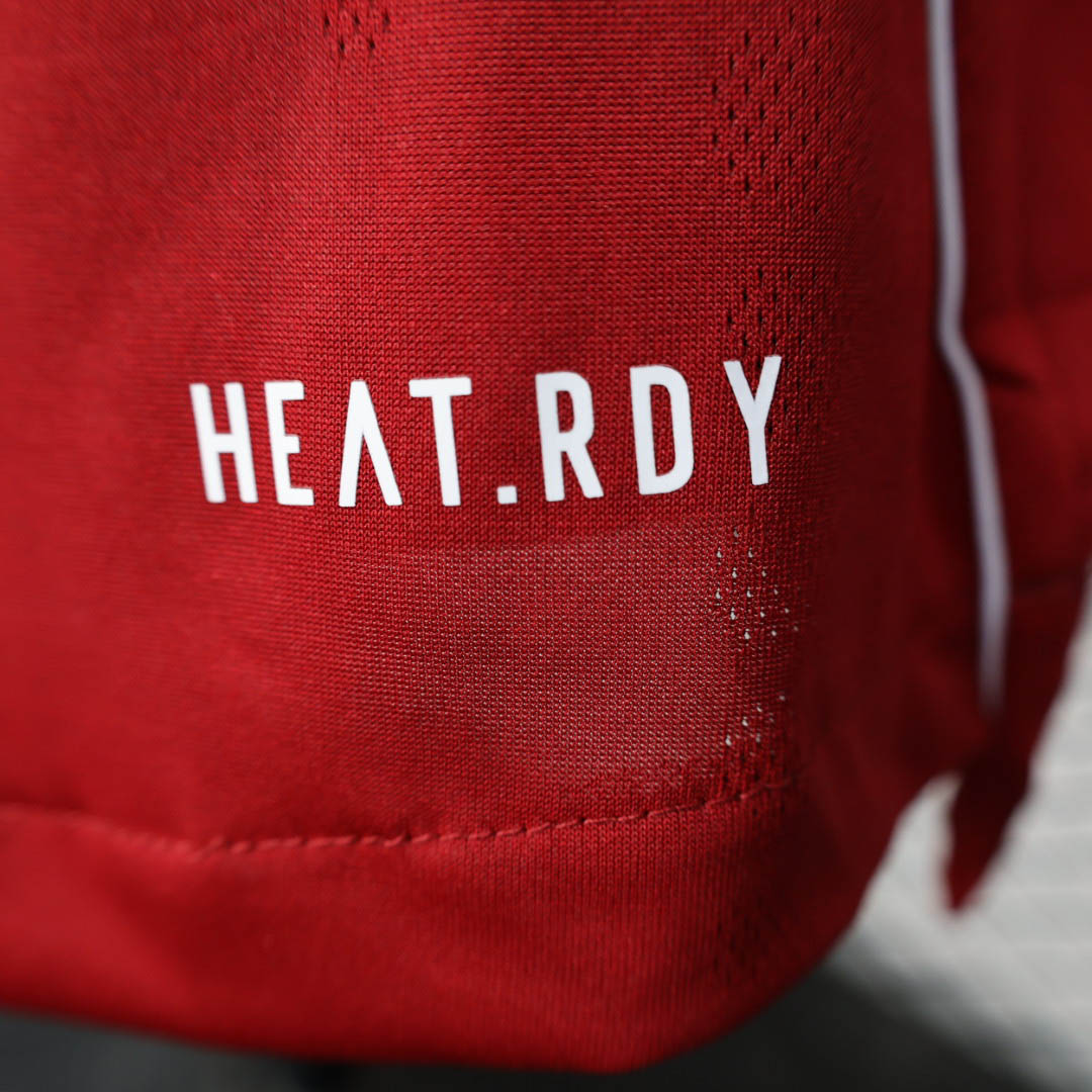 2025/2026 Player Version Long Sleeve Liverpool Home Football Shirt 1:1 Thai Quality:football jersey mysite: unitedjerseyfootball 邓江浪:football