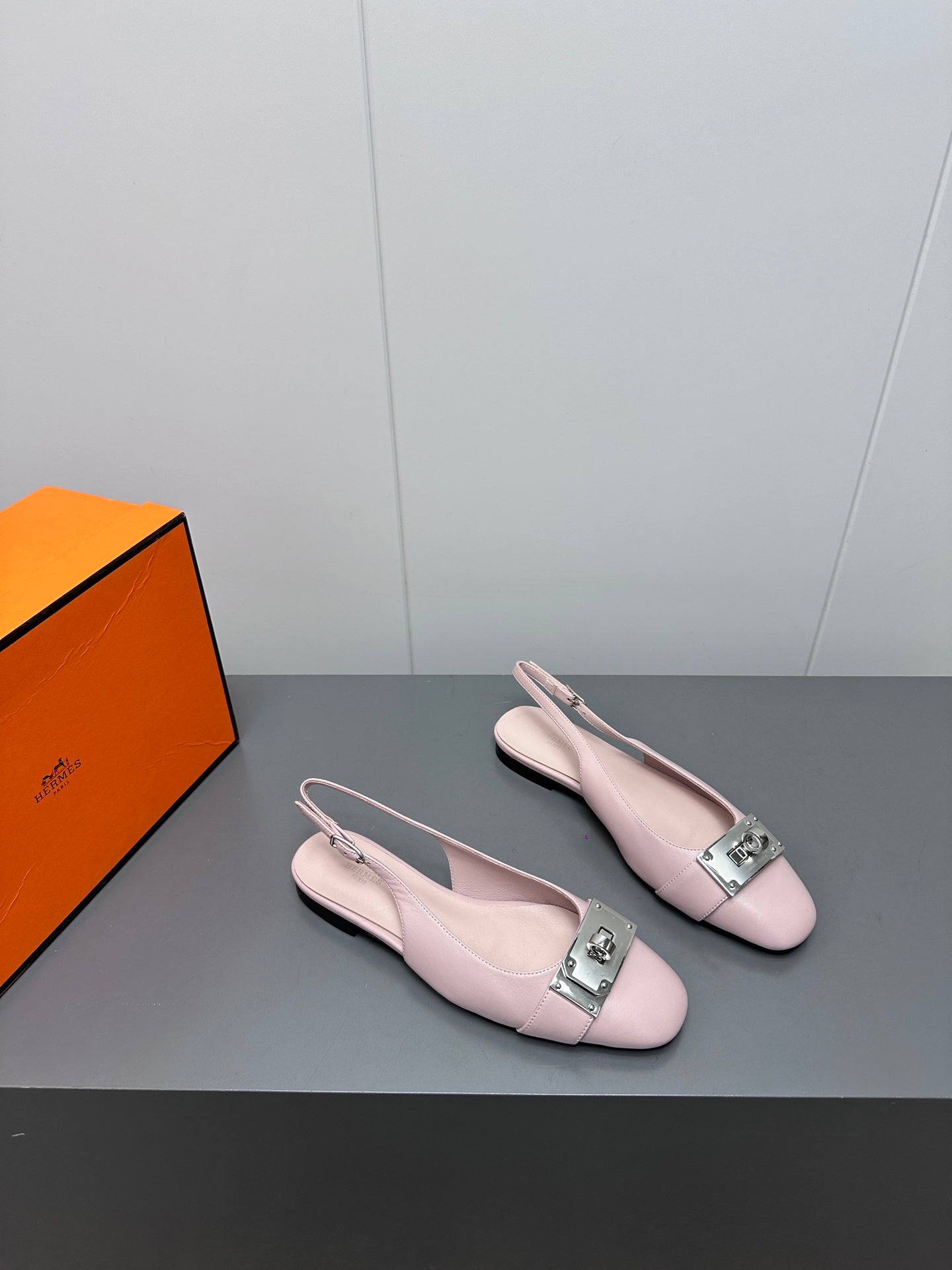 INNOCENTE SLINGBACK IN LIGHT PINK CALFSKIN、mysite、Cacoeks