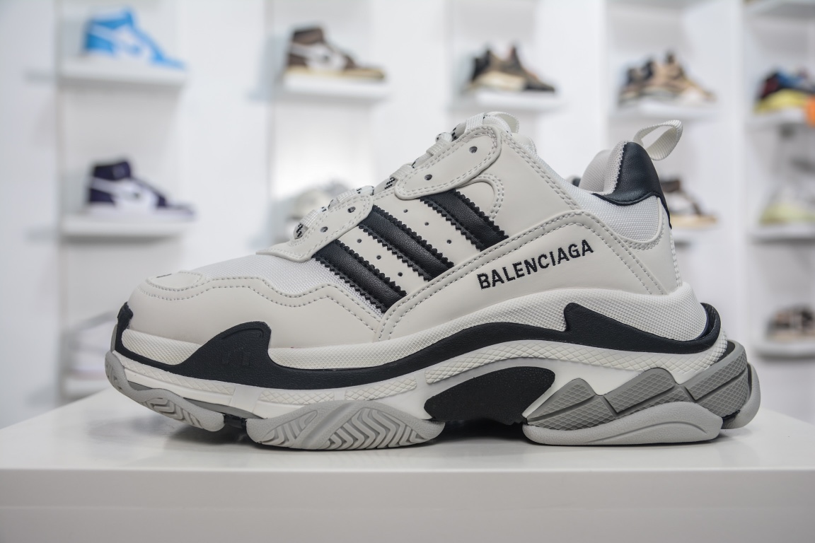 Balenciaga Triple S Sneaker x Adidas in White、mysite、Cacoeks