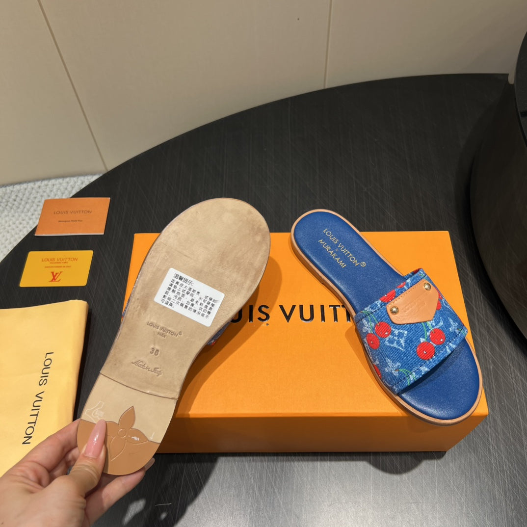 LV SLIDE SANDALS 25S IN DARK BLUE DENIM AND CALFSKIN WITH LOGO PRINT、mysite、Cacoeks
