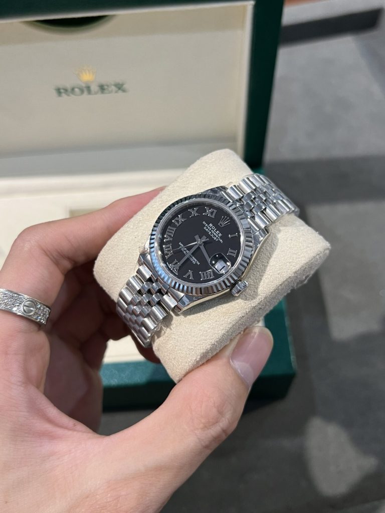 Đồng Hồ Nữ Đính Đá Rolex DateJust Super Fake Cọc Số La Mã 31mm (2)