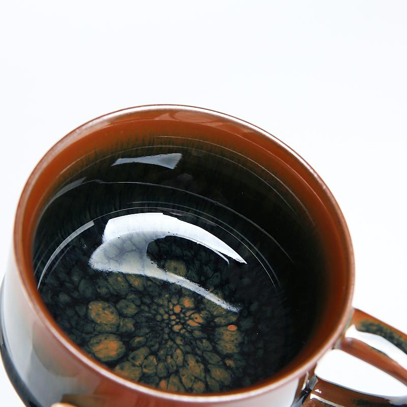 GEEK BAR-https://www.hot-toy.com/