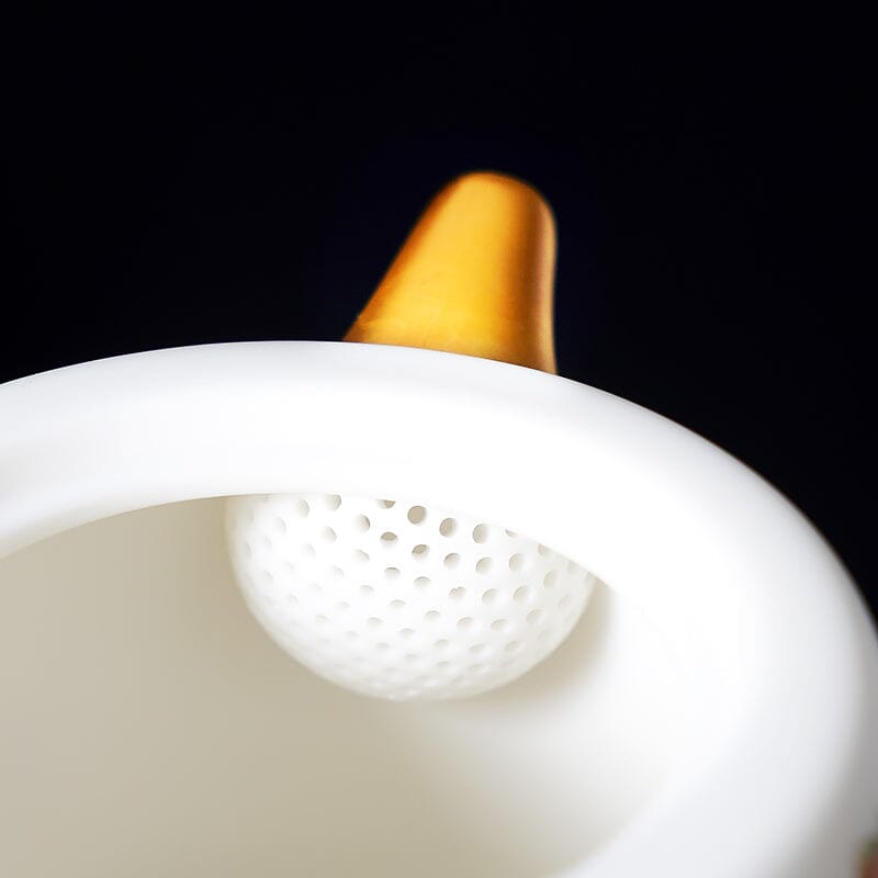 GEEK BAR-https://www.hot-toy.com/